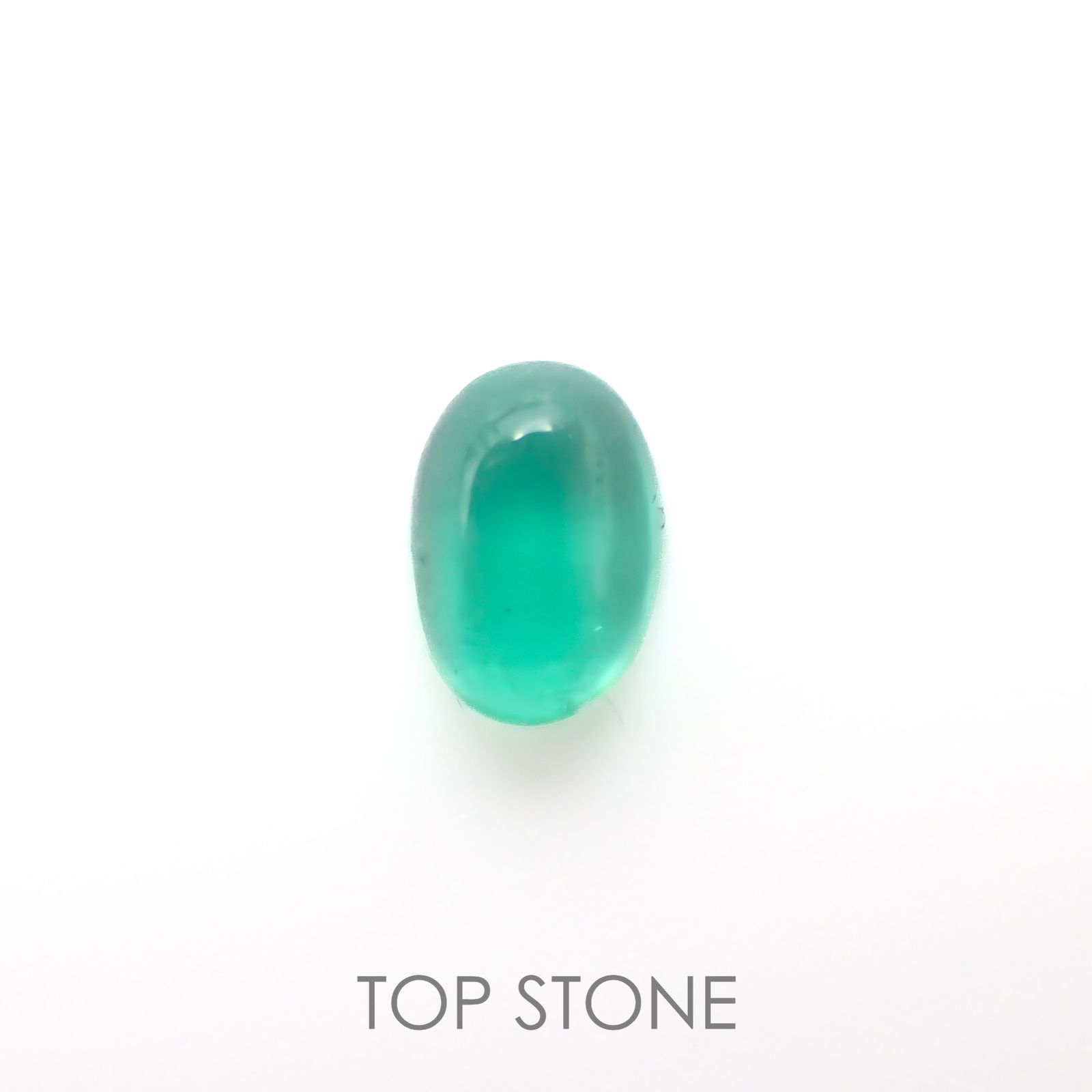 エメラルドキャッツアイ(宝石名エメラルド)コロンビア産 0.58ct 識別済[221018911]6.3x4.4mm前後