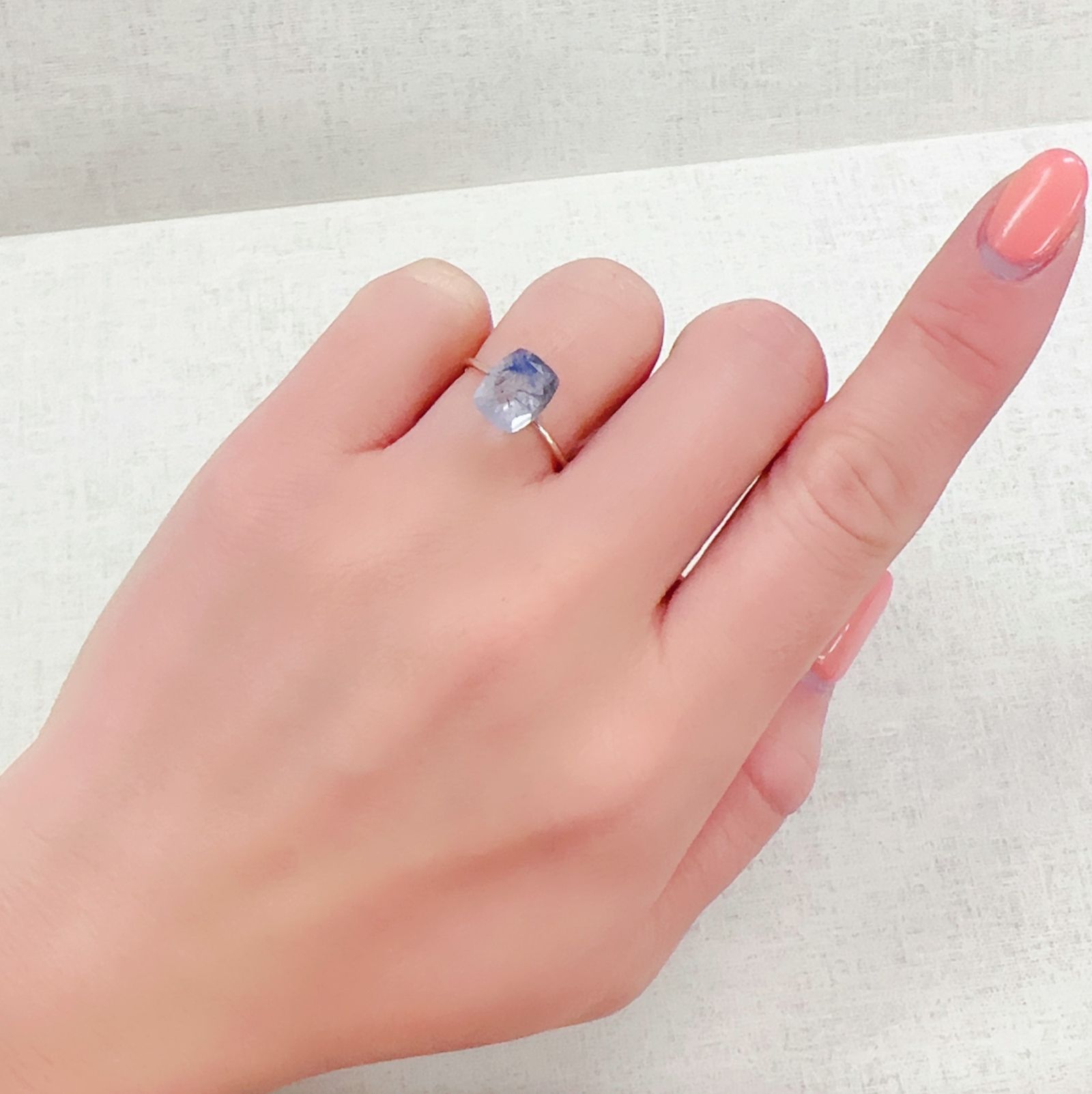 デュモルチェライトインクォーツ ブラジル産 1.80ct[230320870]9x7.3mm前後
