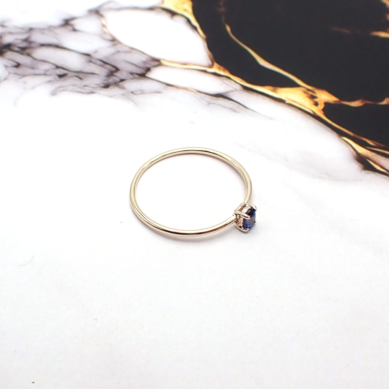 リング空枠：石留め▶サファイア（お客様製作例）
