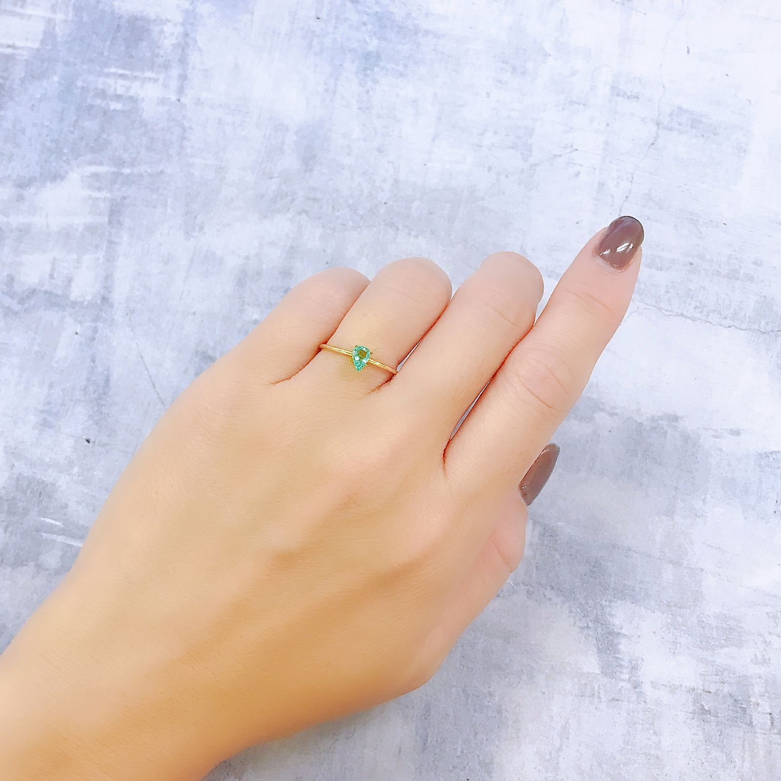 パステルカラーエメラルド コロンビア産 0.22ct[220918057]5.3x3.6mm前後