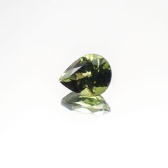 ゴールドシーンサファイア 非加熱(宝石名シーン・サファイア)ケニア産 0.89ct 識別済[231124074]6.6x5.1mm前後