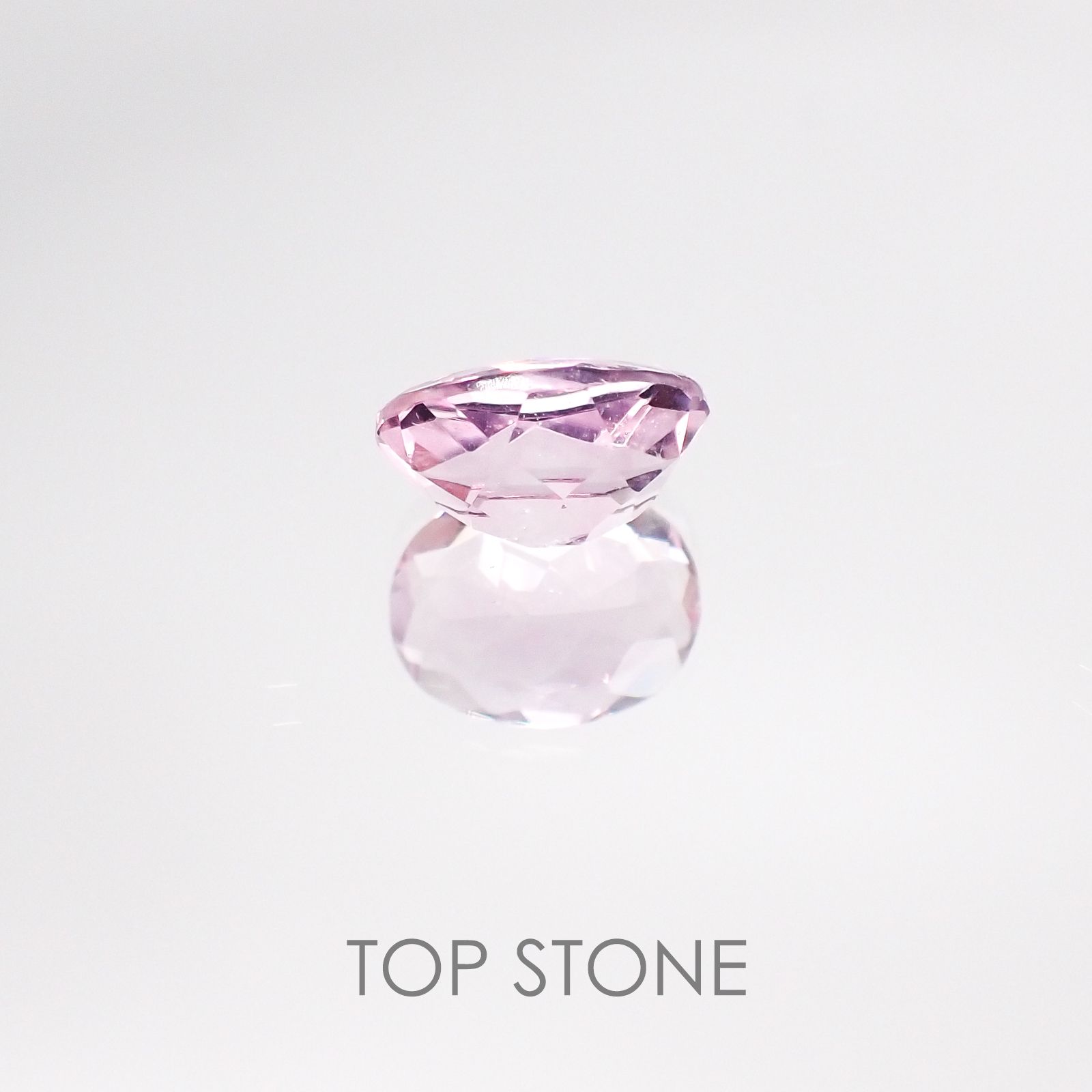 ピンクフローライト ブラジル産 ルース 1.4ct[20084744]8×6.1mm前後
