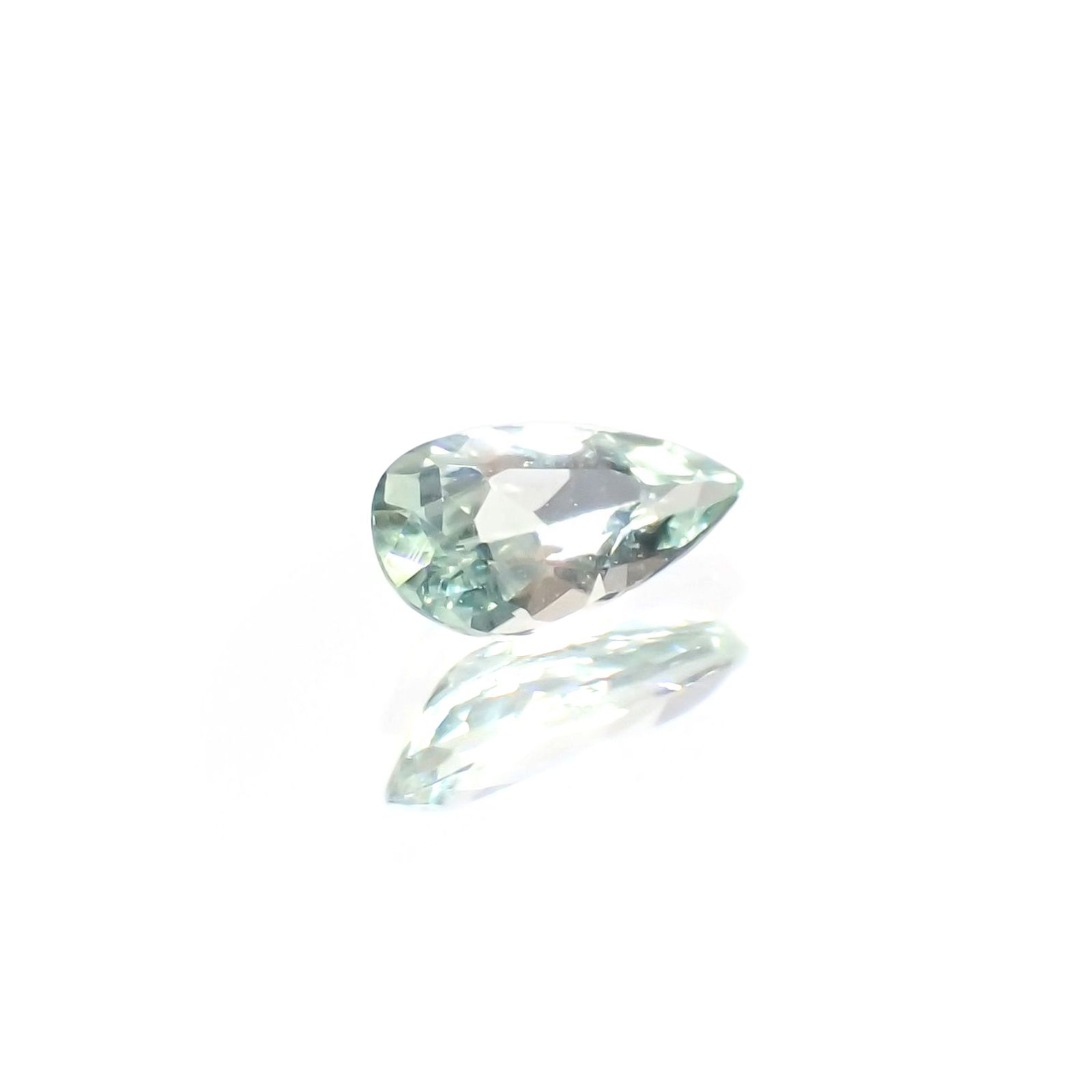 コーネルピン タンザニア産 0.12ct / 4.8x2.5mm前後 [231023859]