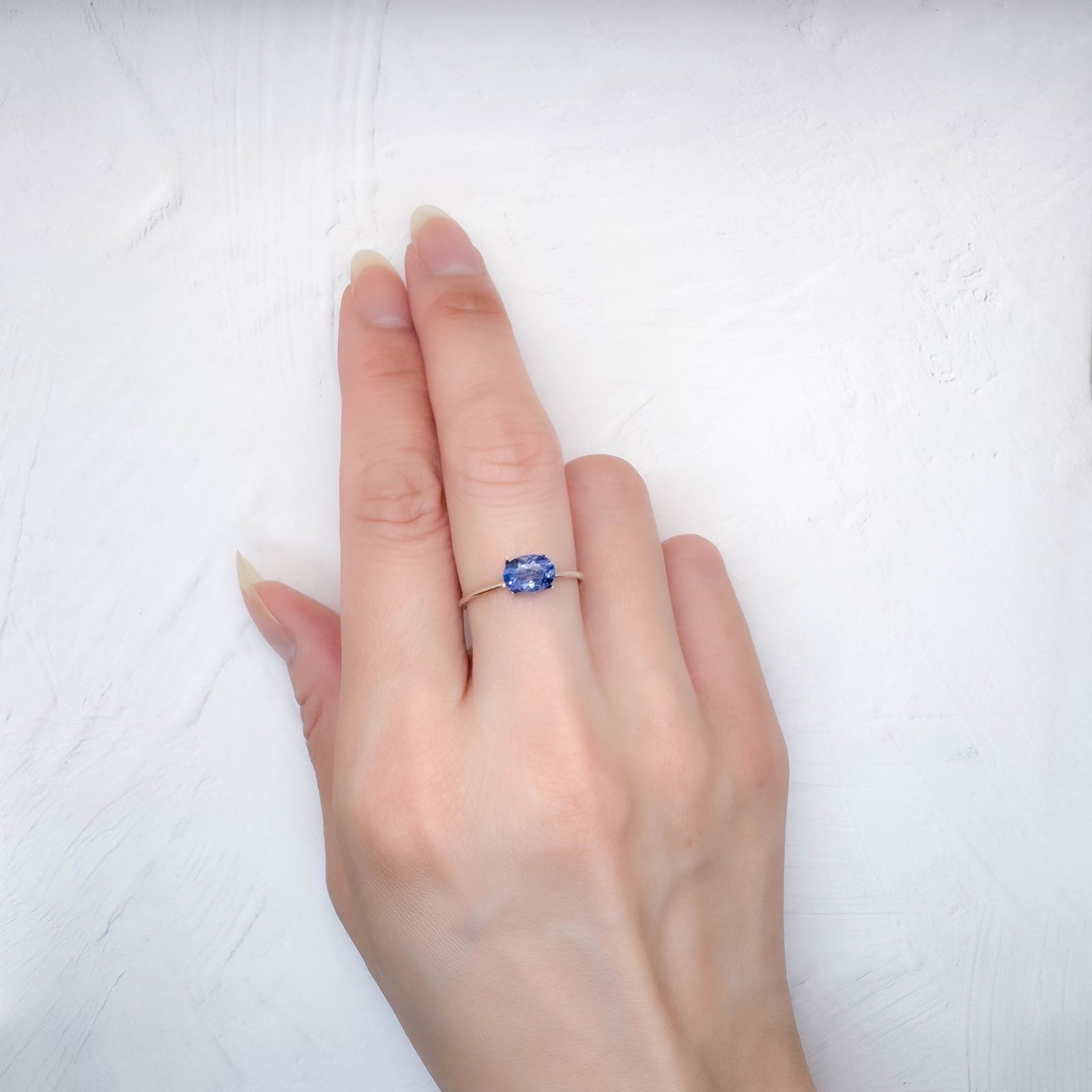 カラーチェンジフローライト ブラジル産 1.02ct / 7.2x5.1mm前後 [250530448]