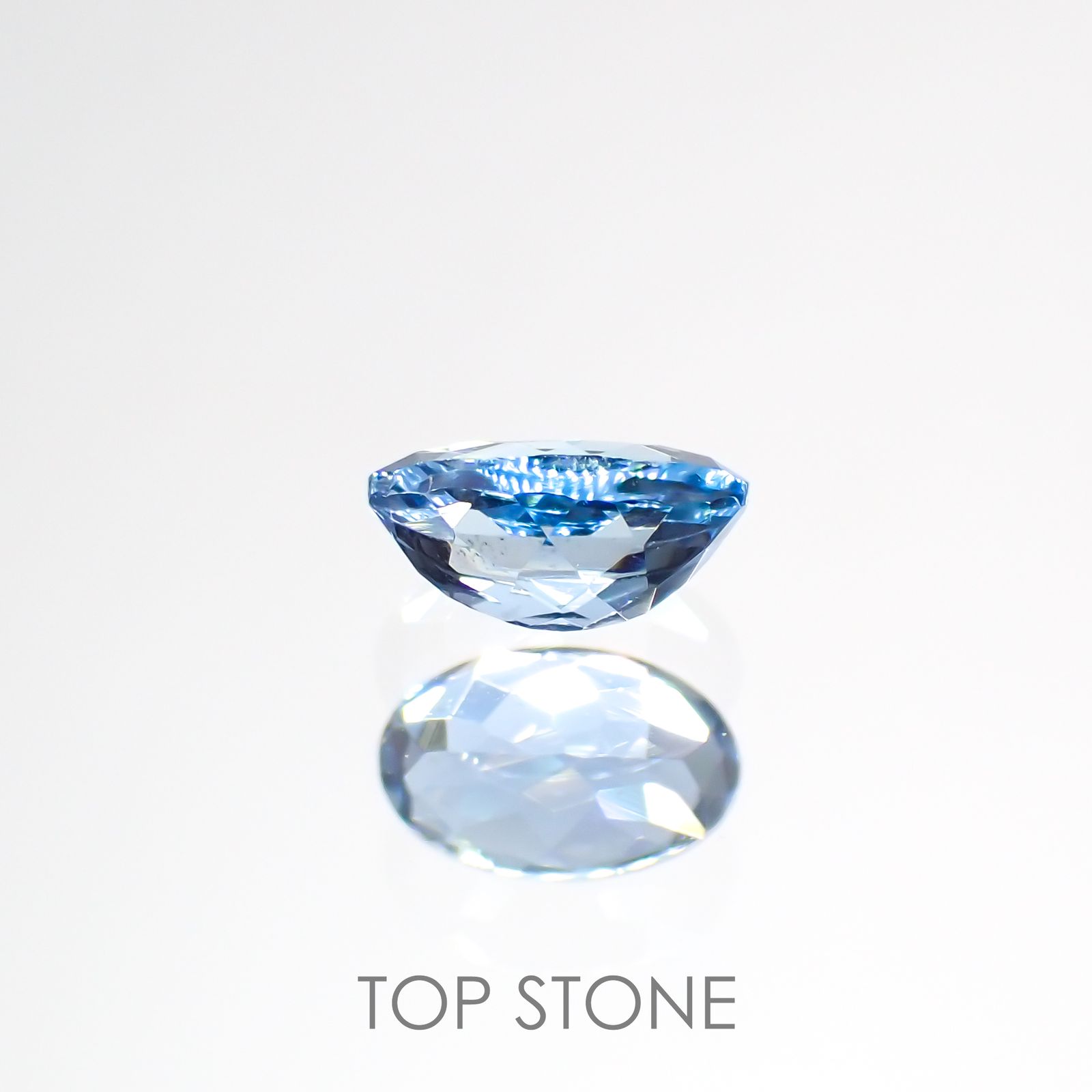 サンタマリアアクアマリン ブラジル産 0.24ct[220114046]4.8x3.1mm前後