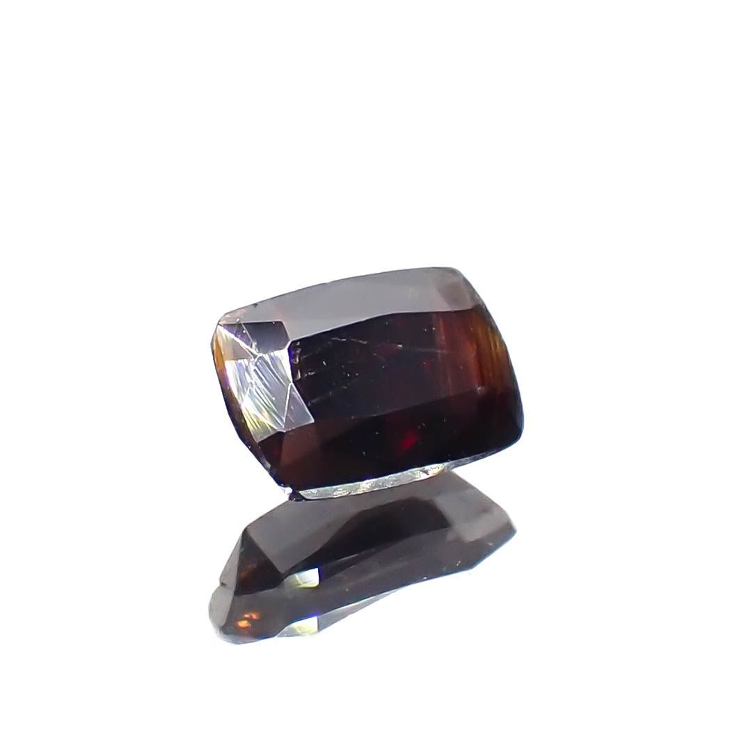 ルチル単結晶 ブラジル産 0.52ct[230119833]5.3x3.7mm前後