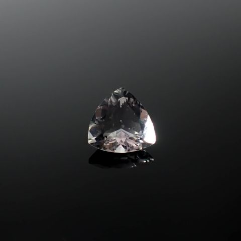 フローライト フルオレッセンス イギリス・ロジャリー鉱山産 1.72ct[240326603]8.1x8.1mm前後