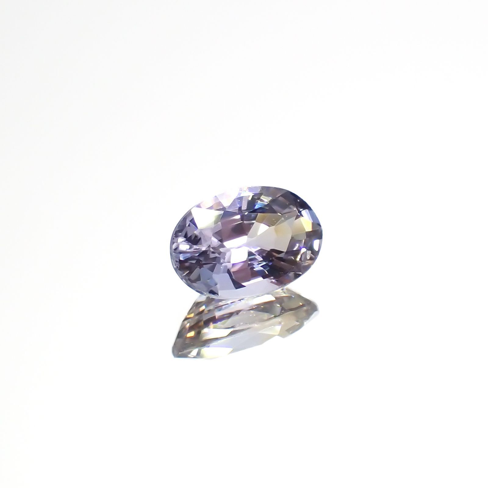 バイカラータンザナイト(宝石名ゾイサイト)タンザニア産 0.79ct 識別済[220717000]7x4.7mm前後