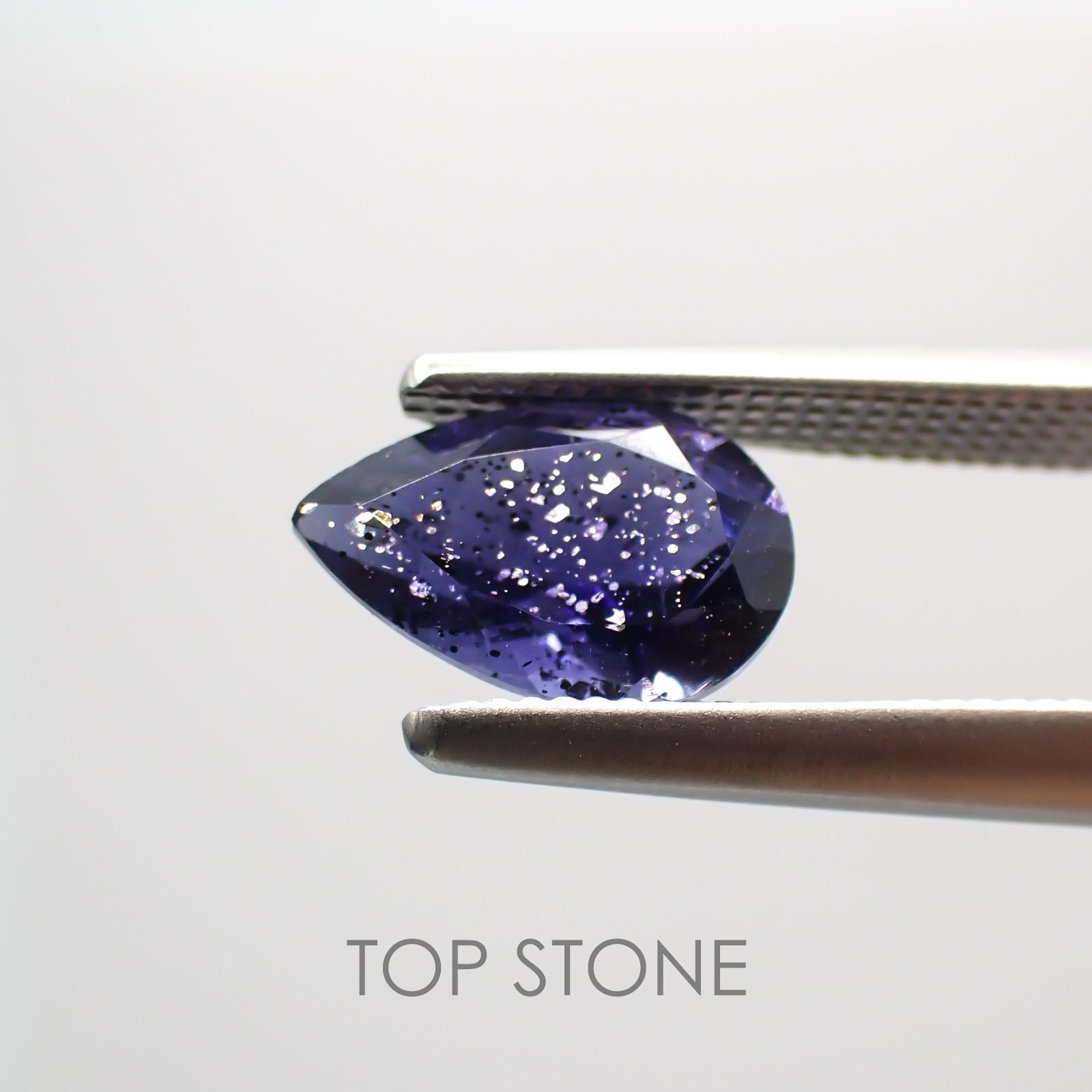 アイオライトサンストーン ブラジル・インド産 ルース 0.75ct[210310437]7.9×5.1mm前後