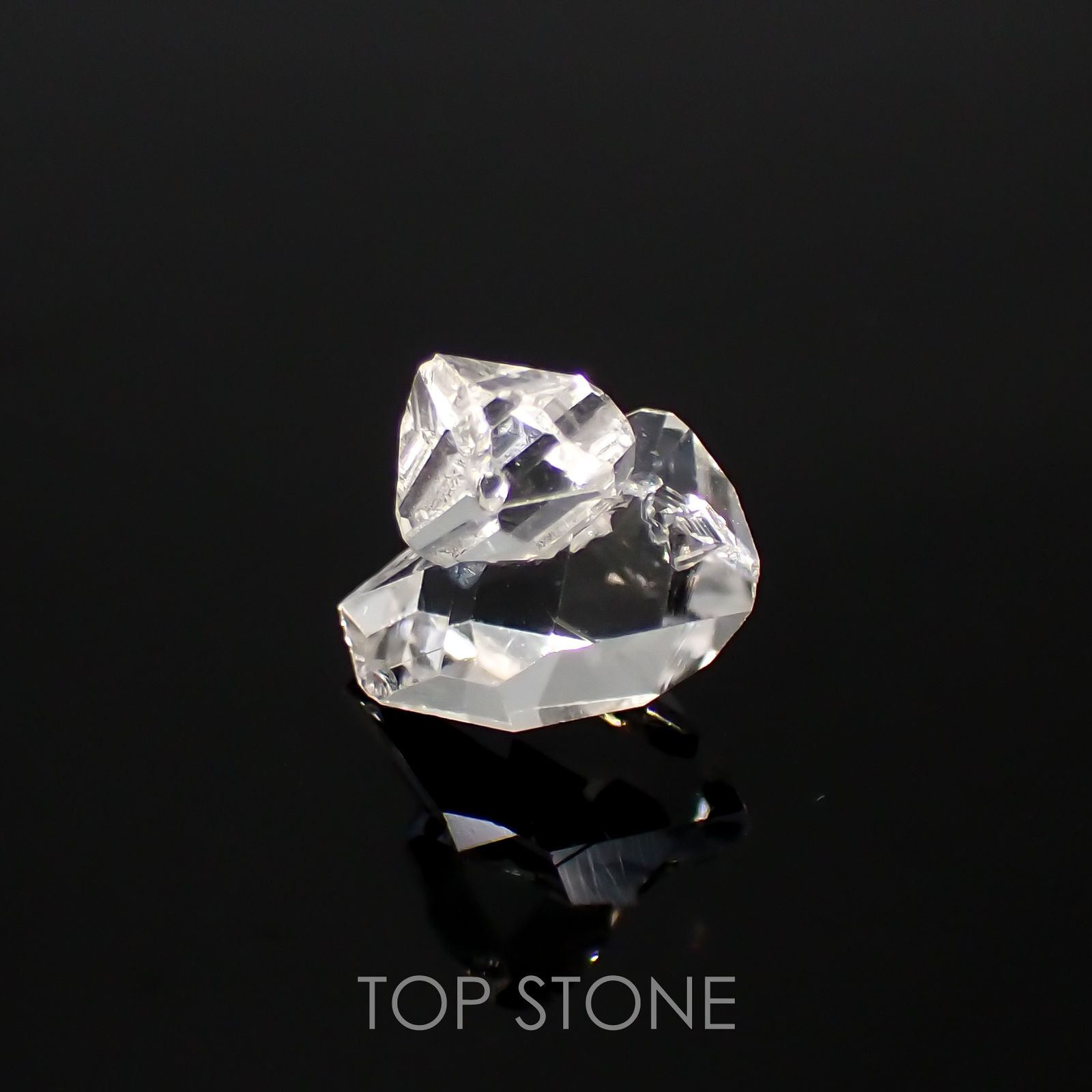 ハーキマーダイヤモンド 原石 アメリカ・ニューヨーク州産 2.50ct[220115435]9.5x8.8mm前後