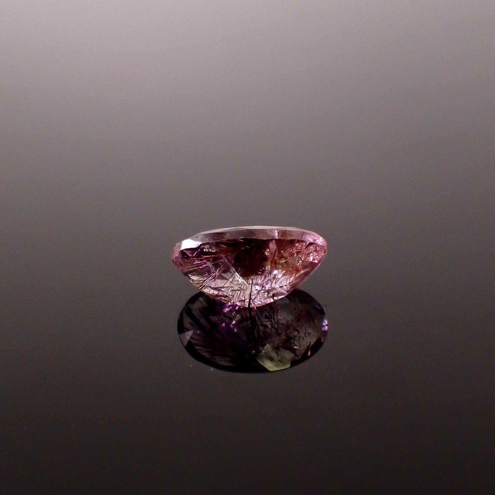 スーパーセブン ブラジル産 5.97ct / 15.1x9.5mm前後 [260231682]