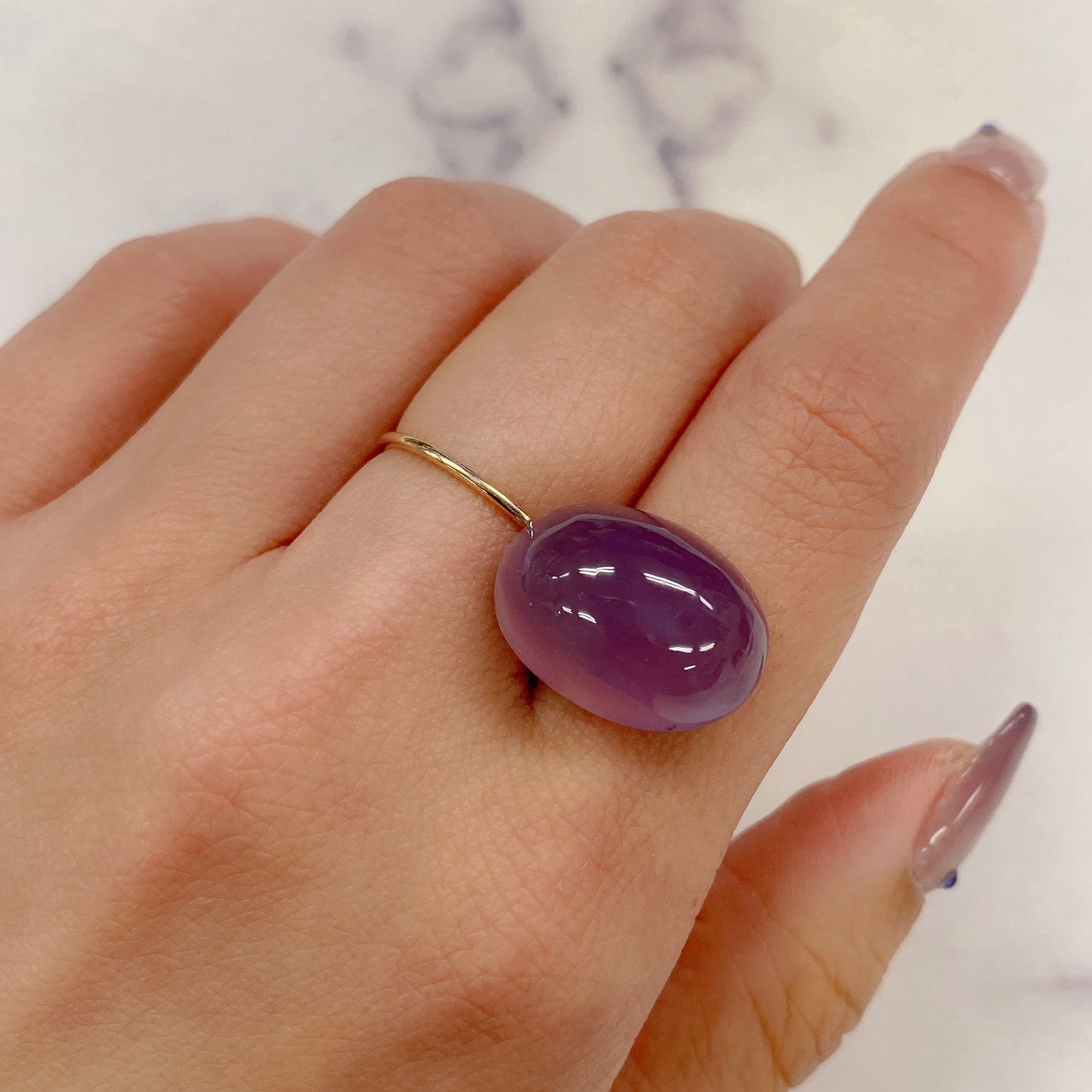 パープルカルセドニー(宝石名バイオレット・カルセドニー) インドネシア産 17.28ct 識別済[21017975]18.8×13.8mm前後