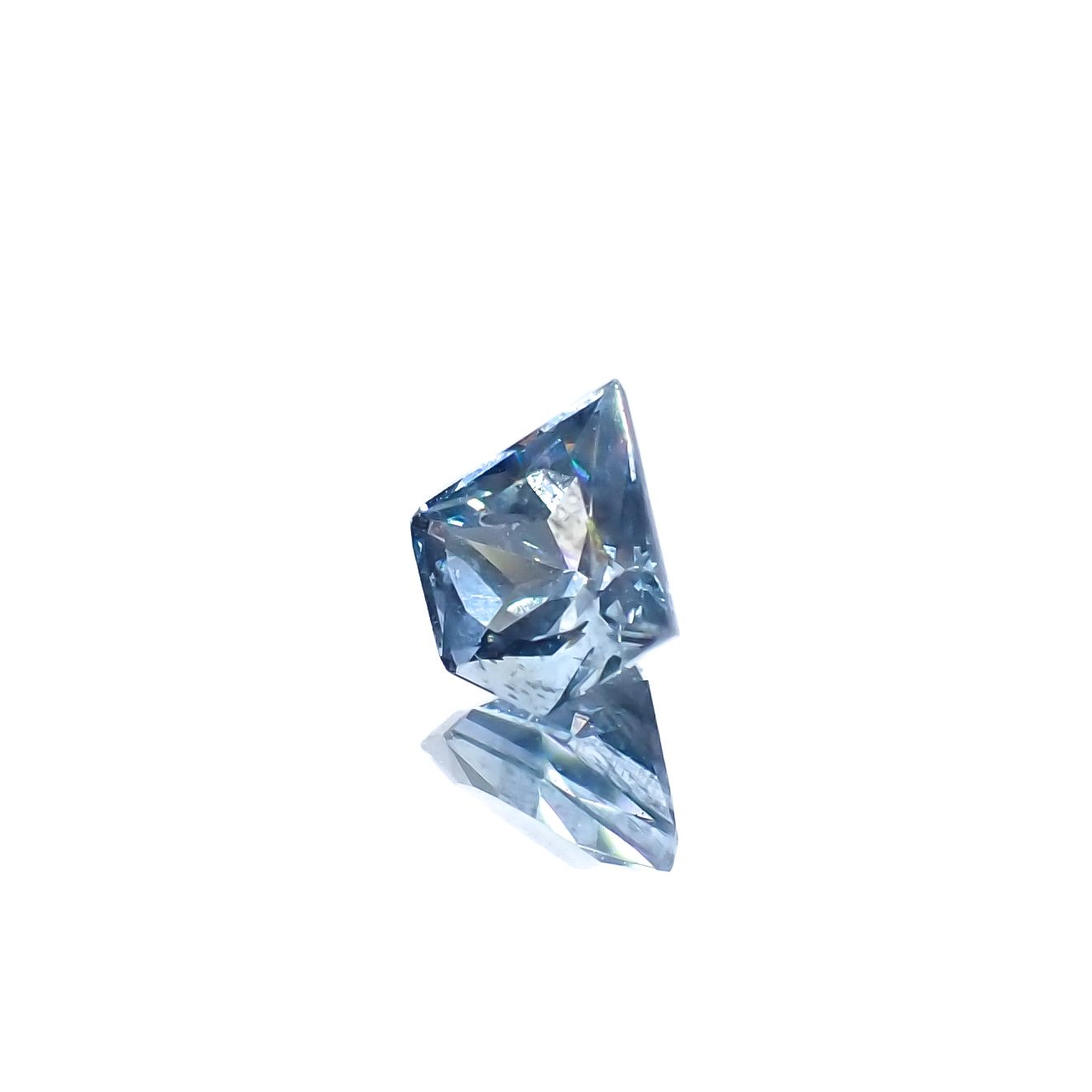 ◇カスタムカット◇アベンチュリンアクアマリン ブラジル・ミナスジェライス州産 0.45ct[240226001]5.7x5.6mm前後