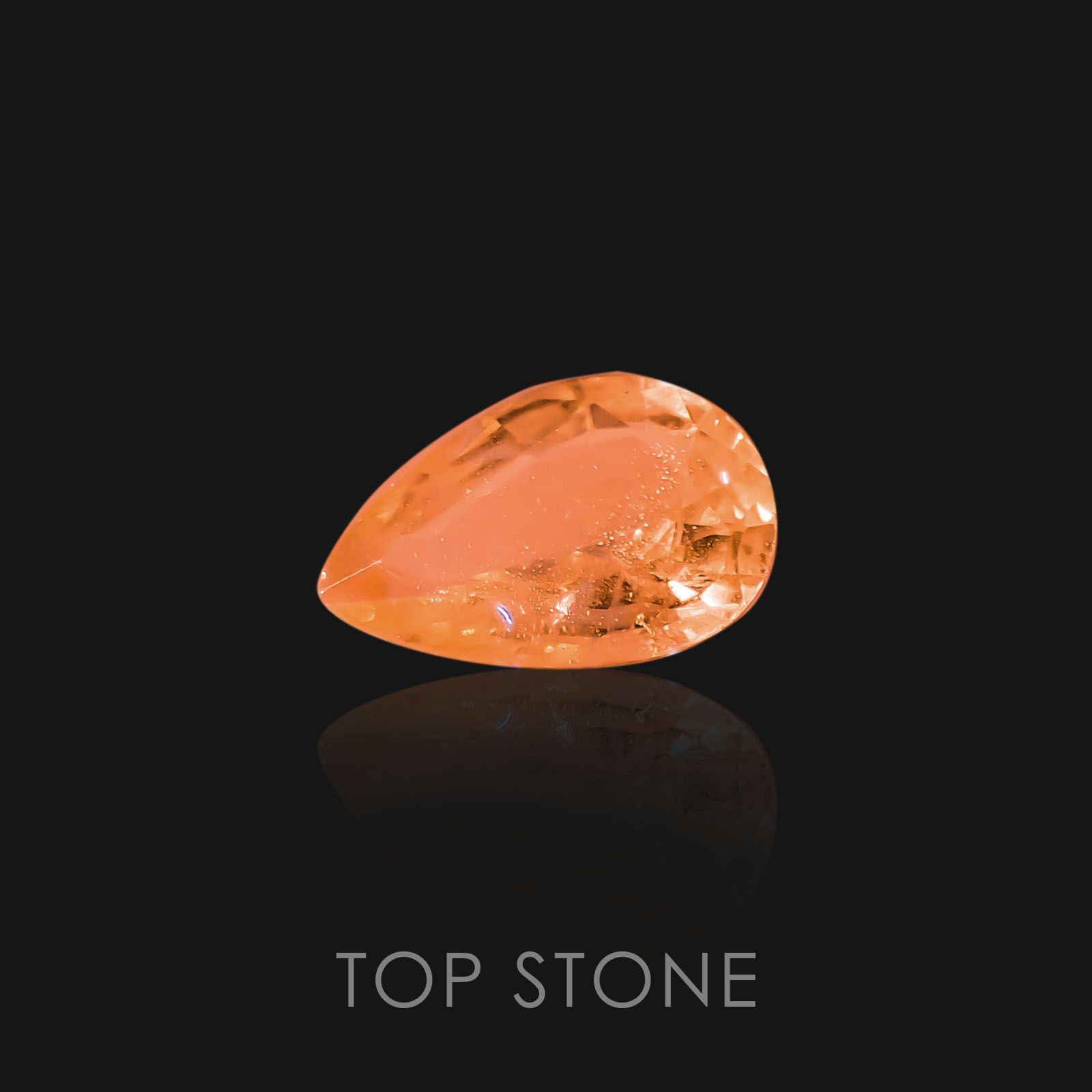 ミントガーネット タンザニア産 ルース 1.39ct[21019211]9.4×6.7mm前後