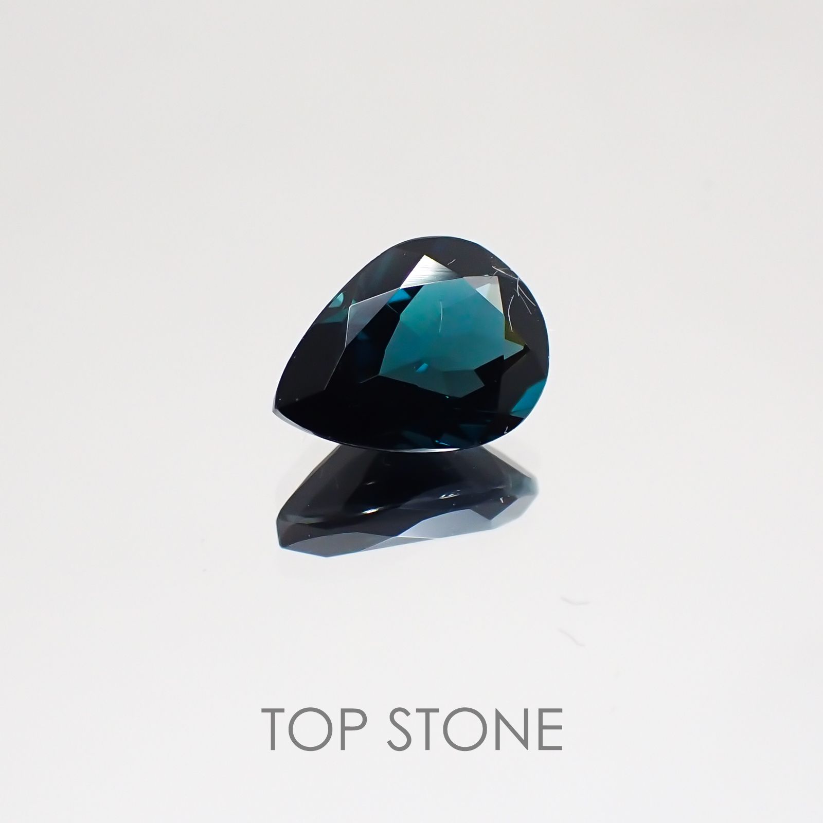 インディゴライト ブラジル産 ルース 1.3ct[20129307]8.5×6.4mm前後