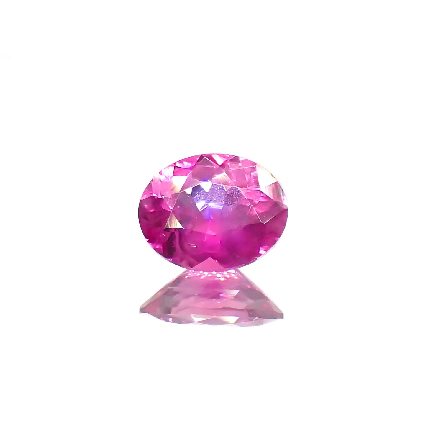 ルビー ビルマ/モザンビーク産 0.27ct[230622355]4.5x3.7mm前後