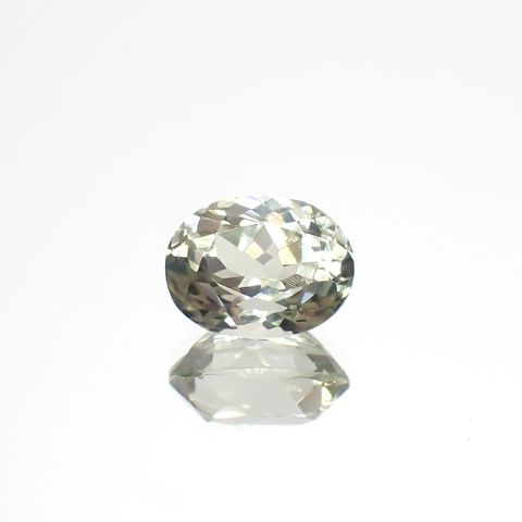 シリマナイト(宝石名シリマナイト)インド産 1.84ct 識別済[221018462]8.1x6.2mm前後
