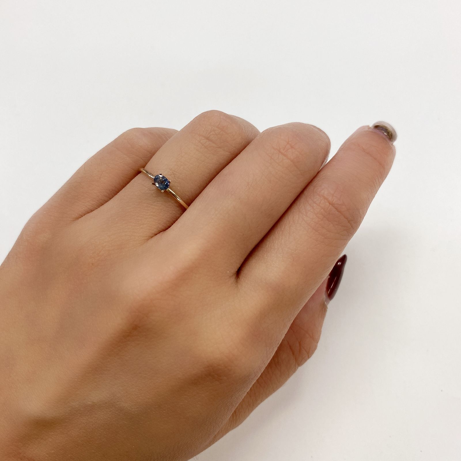 アレキサンドライト(宝石名アレキサンドライト)ブラジル・ミナスジェライス州ヘマチタ鉱山産 0.16ct 識別済[231023807]3.9x2.9mm前後