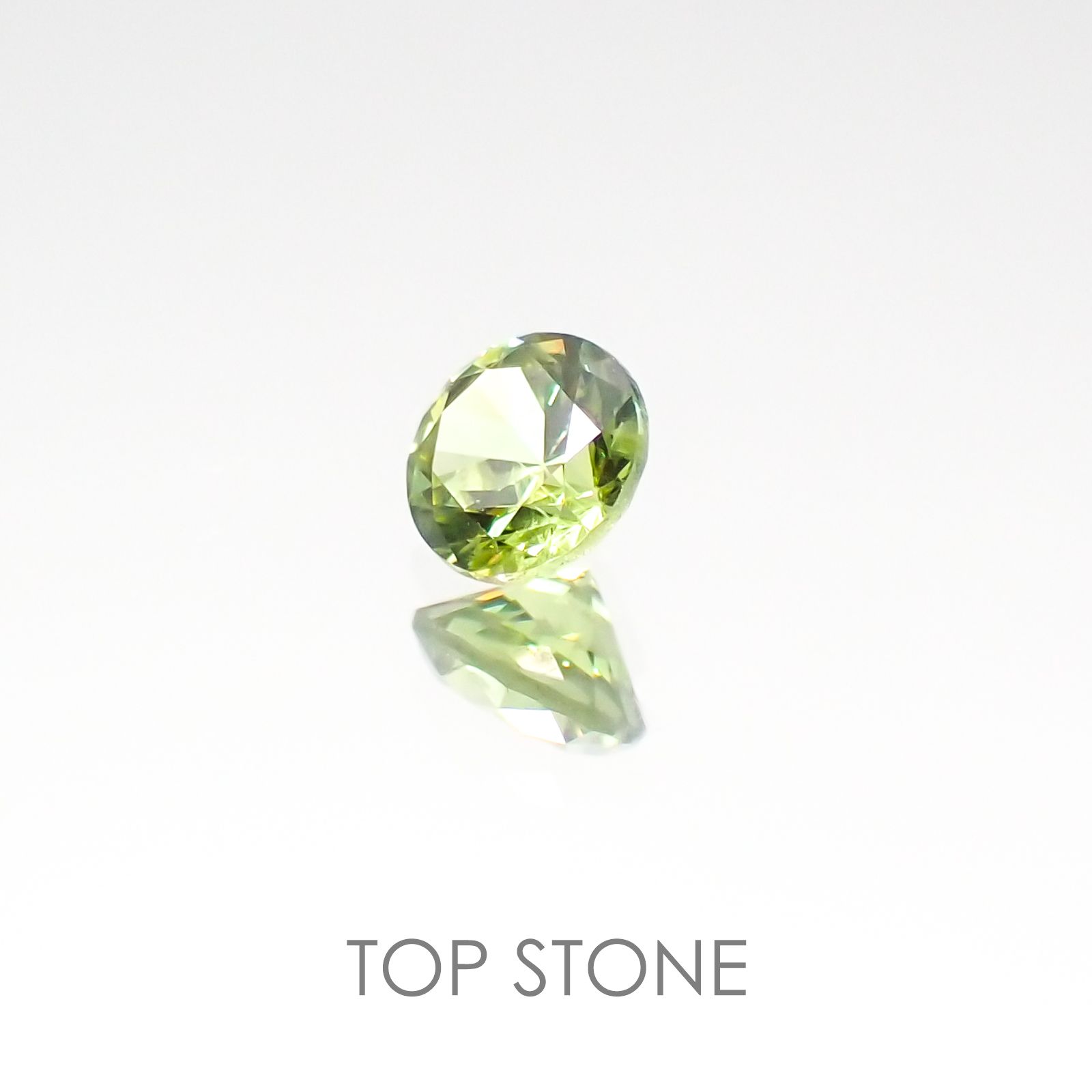 デマントイドガーネット ロシア産 ルース 0.19ct[20107340]3.4×3.3mm前後
