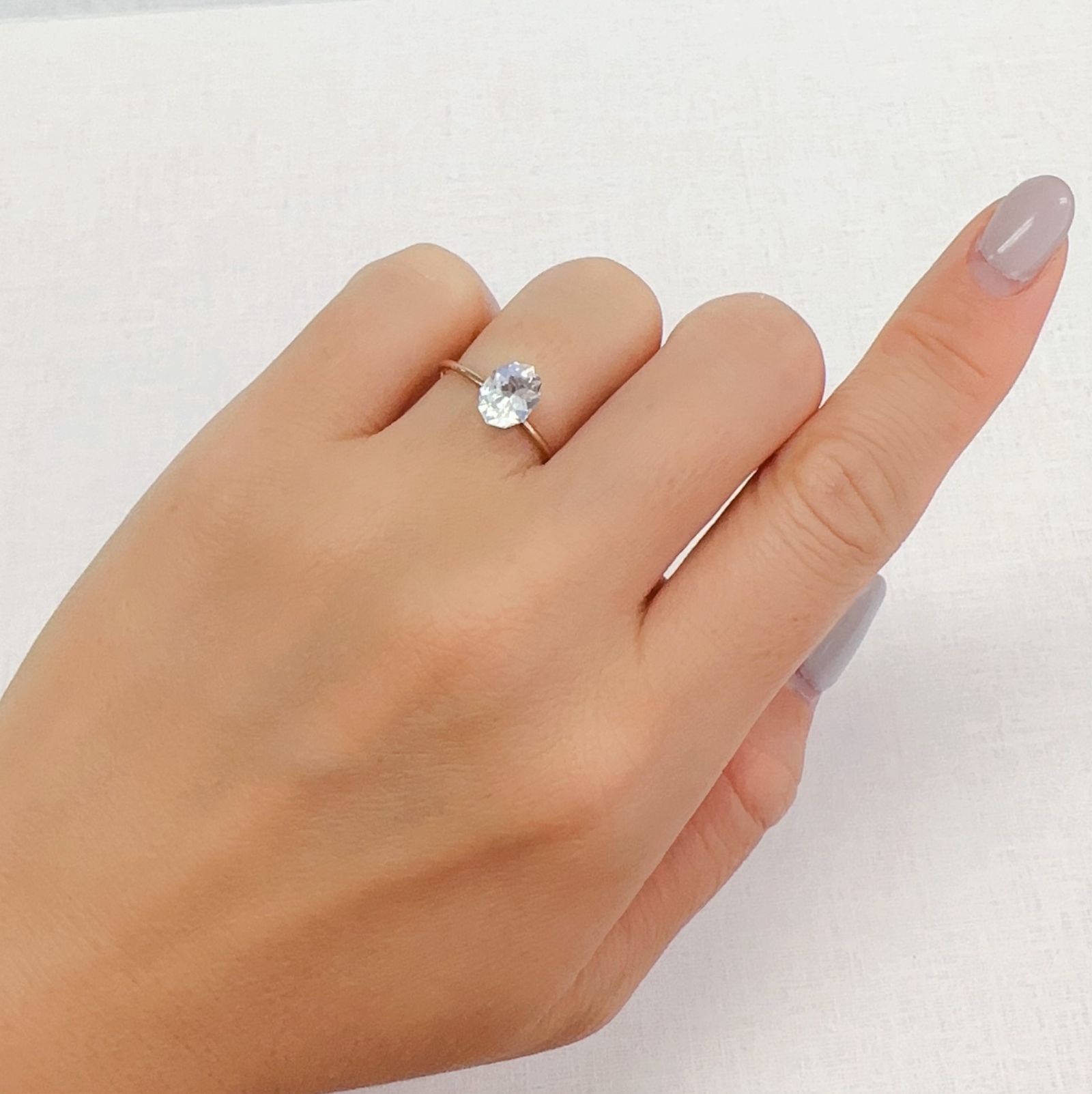 ◇カスタムカット◇レインボームーンストーン マダガスカル産 1.02ct[230923434]7.8x5.9mm前後