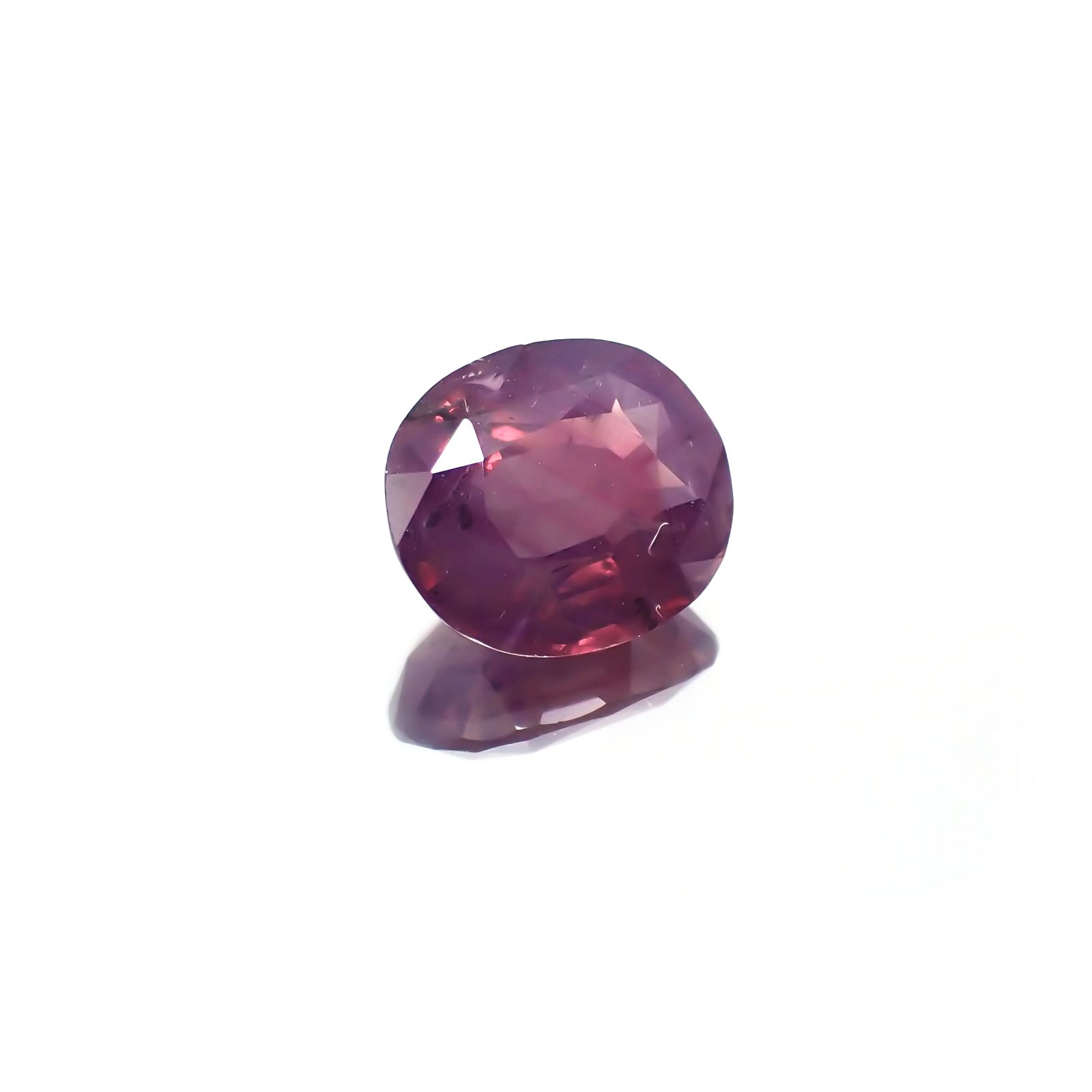 パープルサファイア(宝石名バイオレット・サファイア) カシミール地方産 2.870ct ソ付(彩珠)[210310232]9.1×7.9mm前後