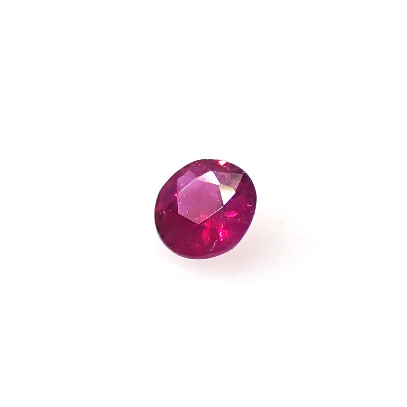 ルビー ビルマ産 0.062ct [250630612]2.4x2.4mm前後