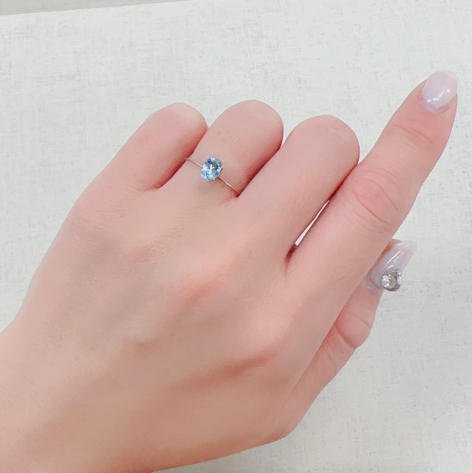 アクアマリン(宝石名アクアマリン)モザンビーク産 0.41ct 識別済[230421759]6.2x4.1mm前後