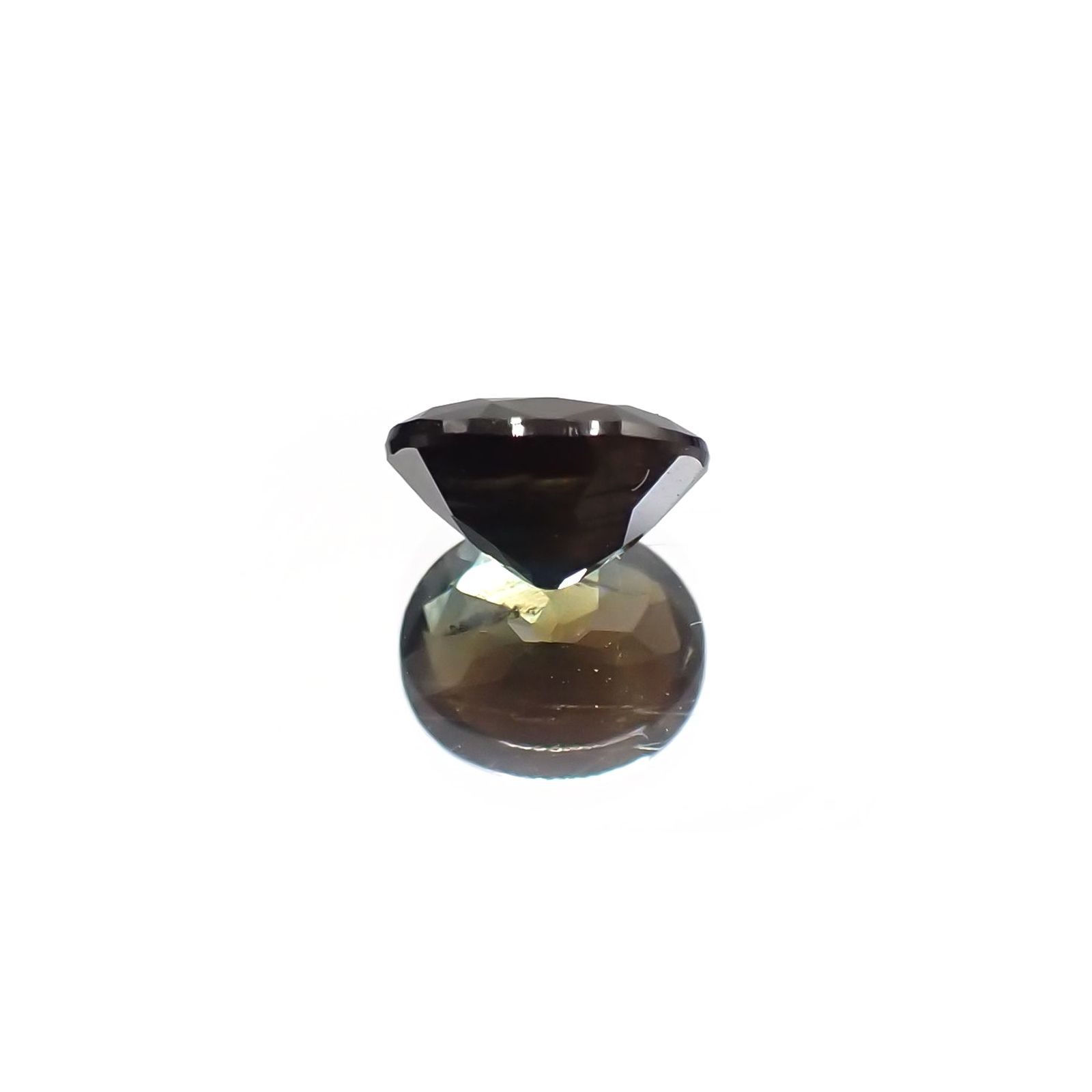 ゴールドシーンサファイア 非加熱(宝石名シーン・サファイア) ケニア産 0.814ct ソ付(彩珠)[260812077]5.8×5mm前後