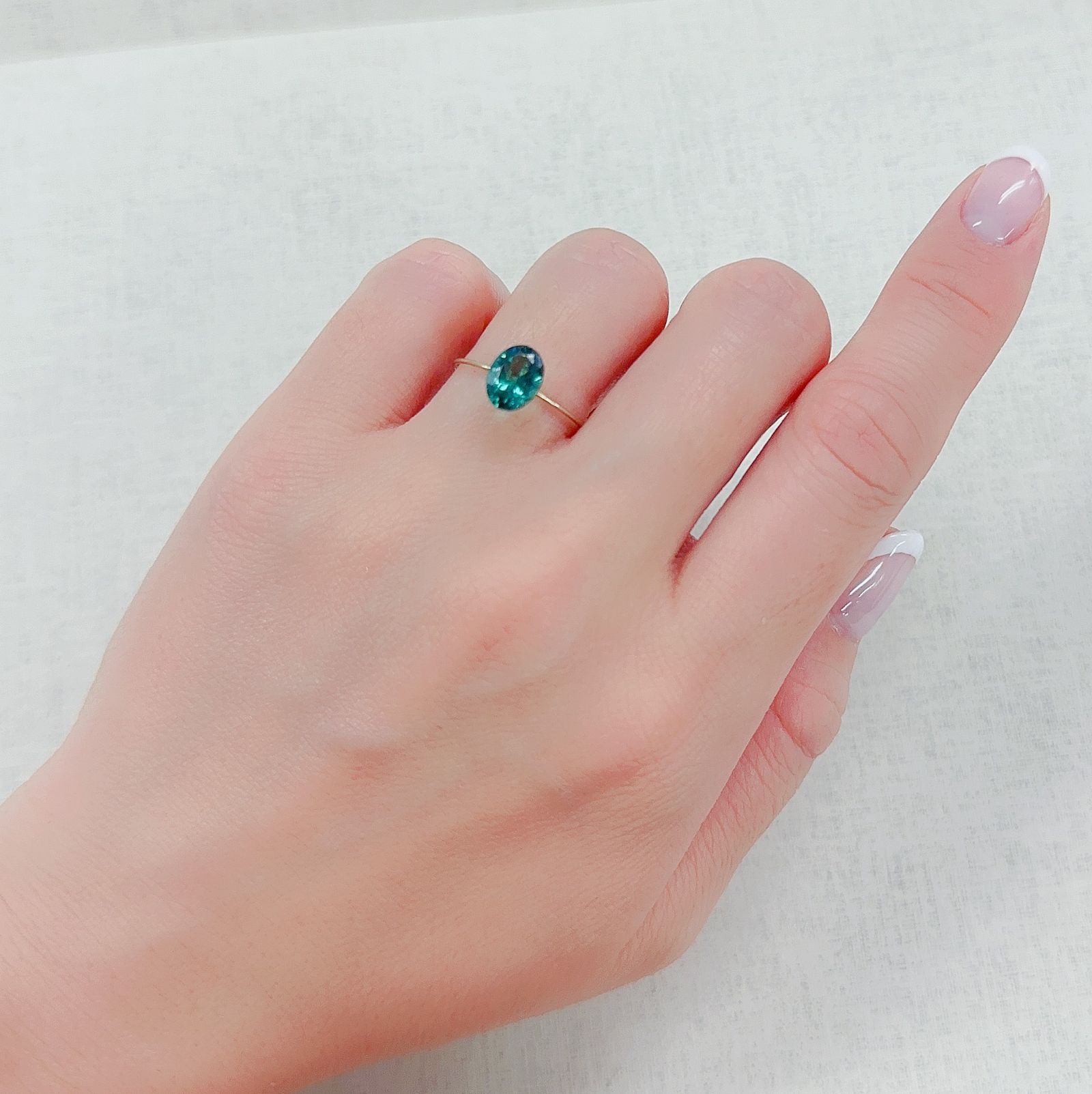 ノーブルモロキサイト マダガスカル産 1.25ct[230321374]8.1x6mm前後