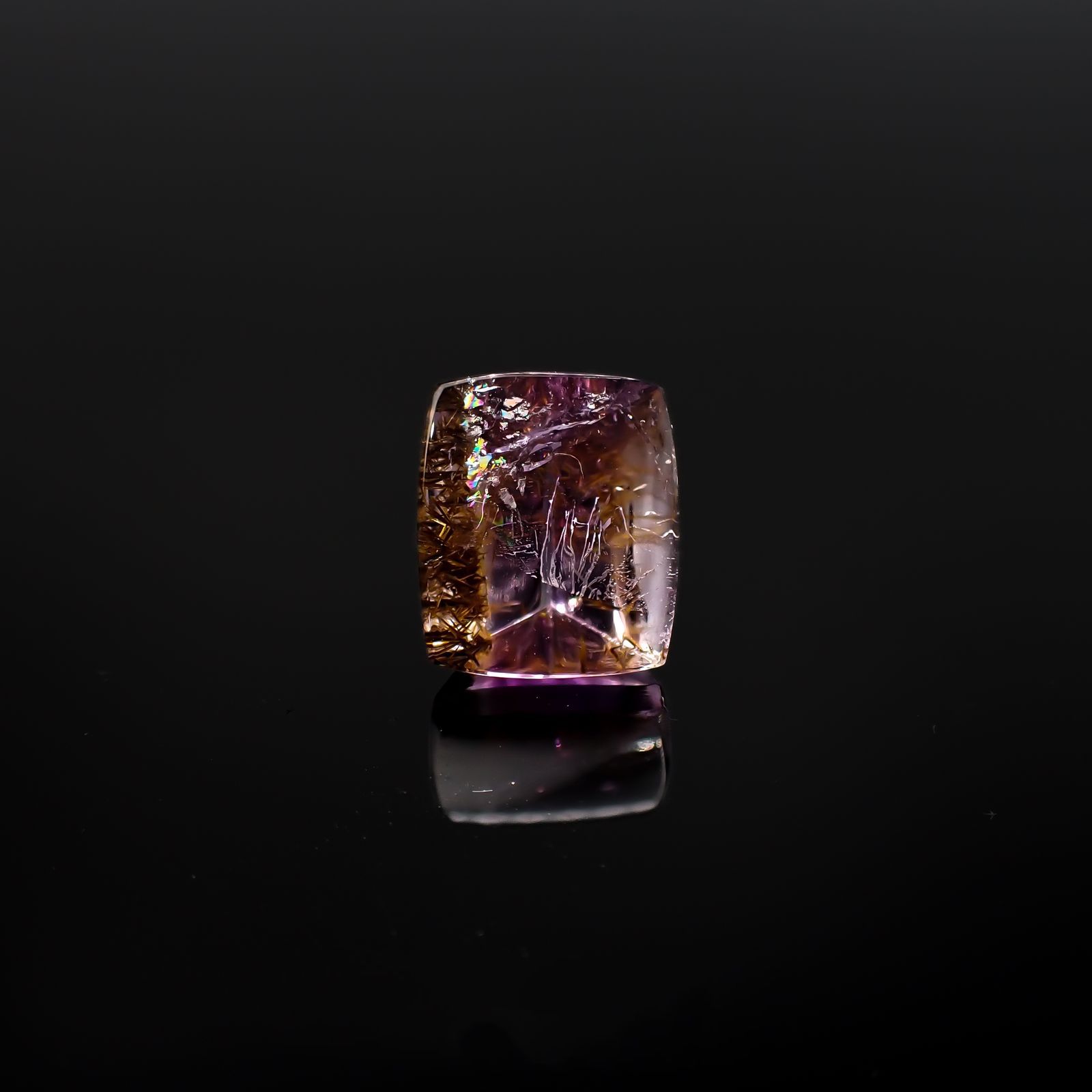 ゲーサイトインアメジスト ブラジル産 4.91ct[220917941]10.9x9.3mm前後