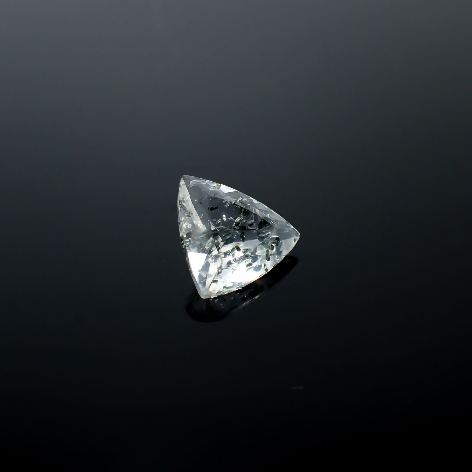 ジャガークォーツ タンザニア産 3.37ct[240427075]11.7x11.6mm前後