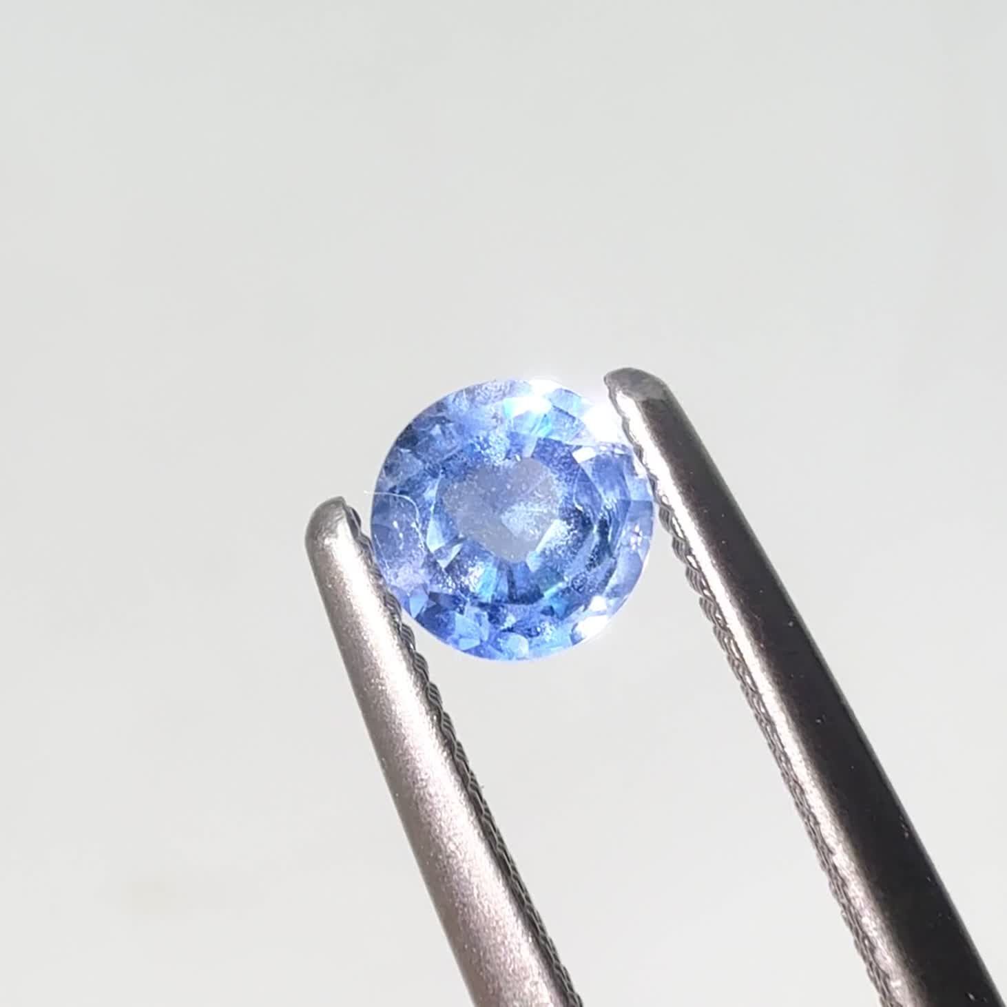 カシミールサファイア 非加熱(宝石名ブルー・サファイア)インド