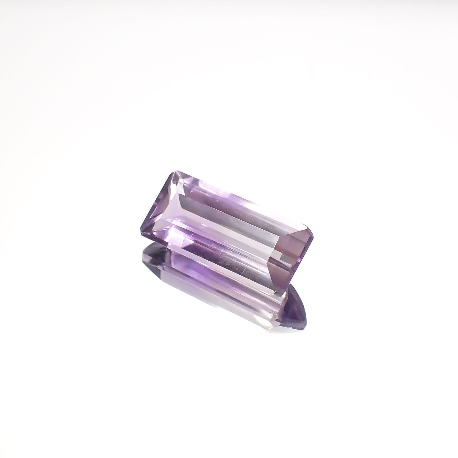 アワーグラスアメジスト モロッコ産 4.43ct[220917638]15.9x6.9mm前後