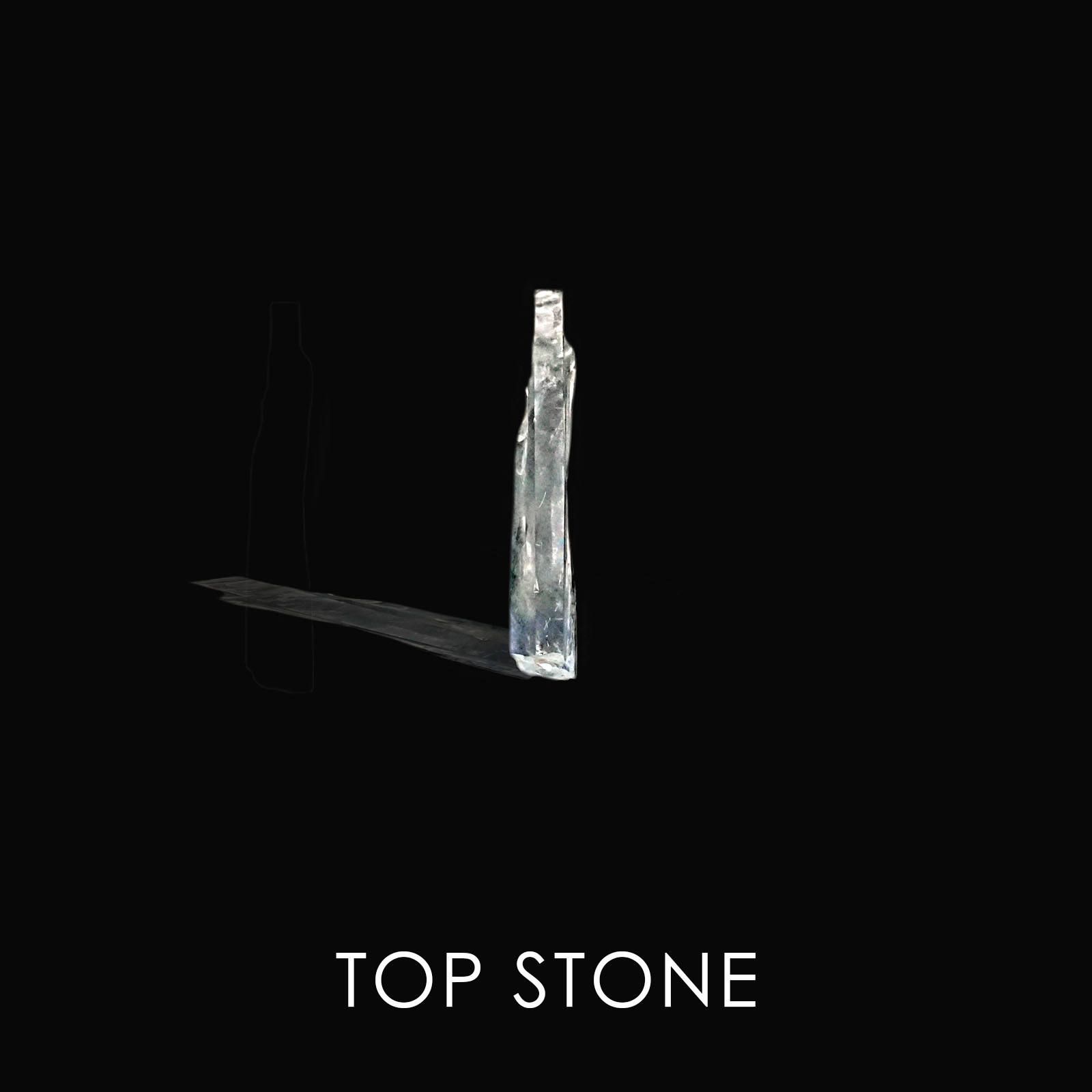ジェレメジェバイト(宝石名エレメジェバイト) ナミビア産 原石・結晶 2.244ct ソ付(彩珠)[20042175]21×4.2mm前後