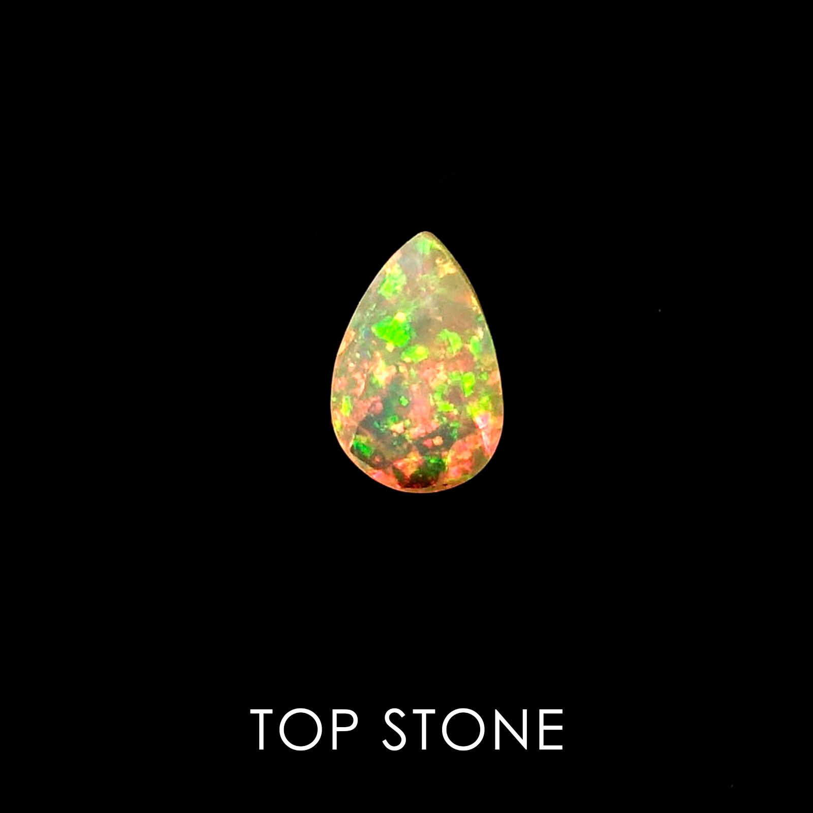 エチオピアンオパール エチオピア産 ルース 0.71ct[20052414]8.9×5.7mm前後