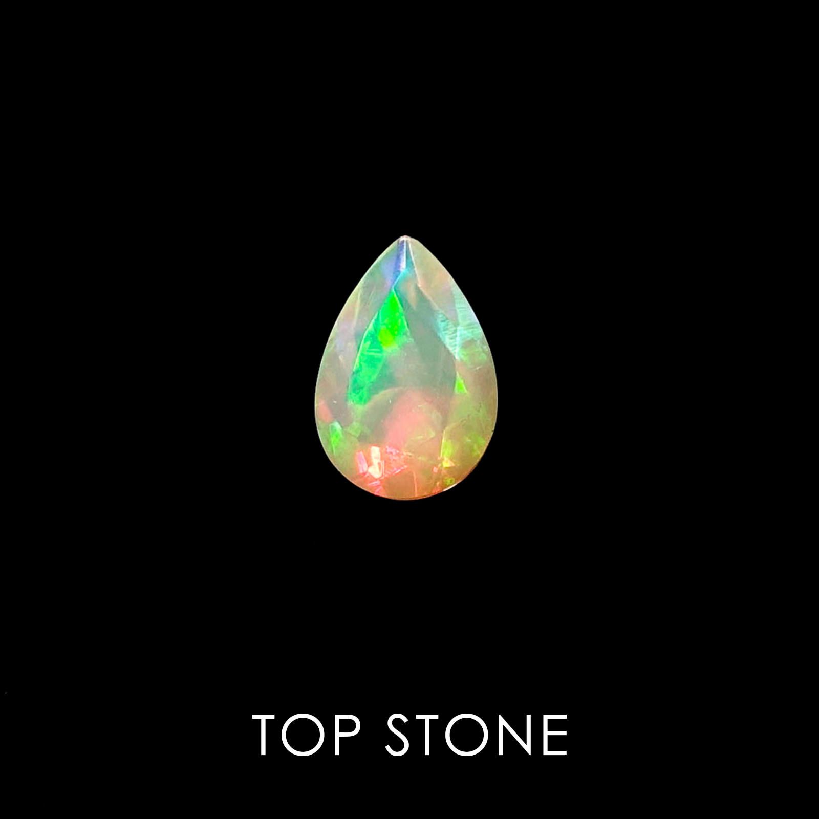 エチオピアンオパール エチオピア産 ルース 0.79ct[20052413]8.8×5.9mm前後