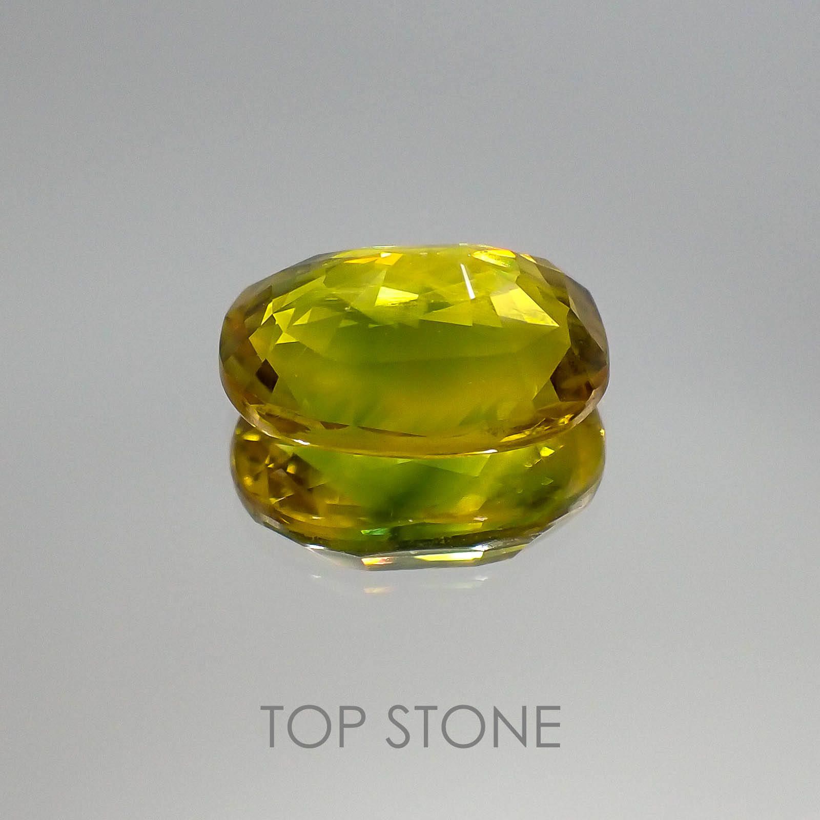 パーティカラーサファイア(宝石名パーティカラード・サファイア) タイ産 4.64ct 識別済[20063227]11.2×9mm前後