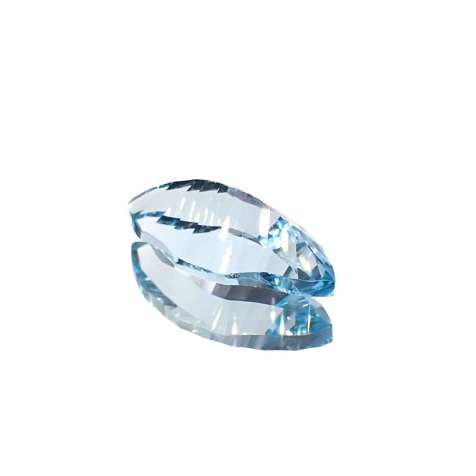◇カスタムカット◇ブルートパーズ ブラジル産 3.15ct [251219371]14x7mm前後