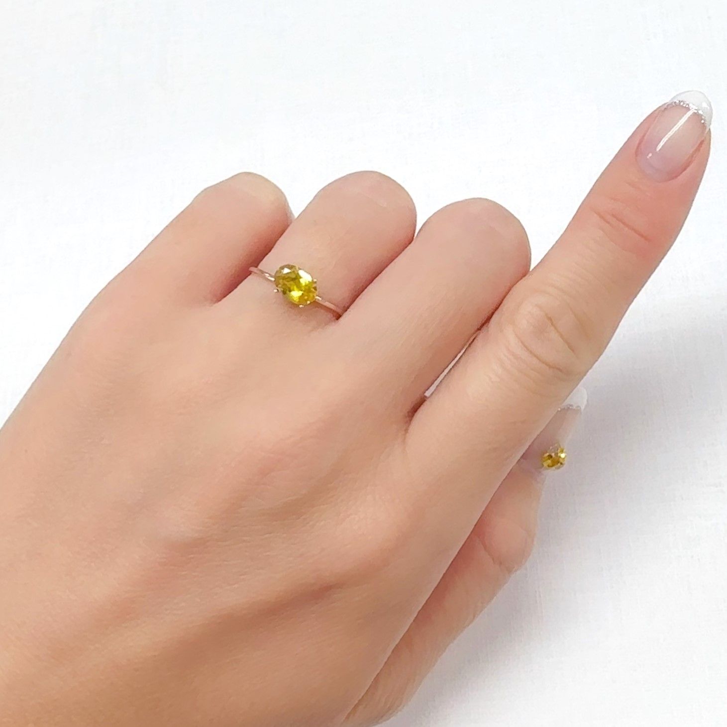 イエロージルコン スリランカ/カンボジア産 1.07ct[240728530]7.3x5mm前後