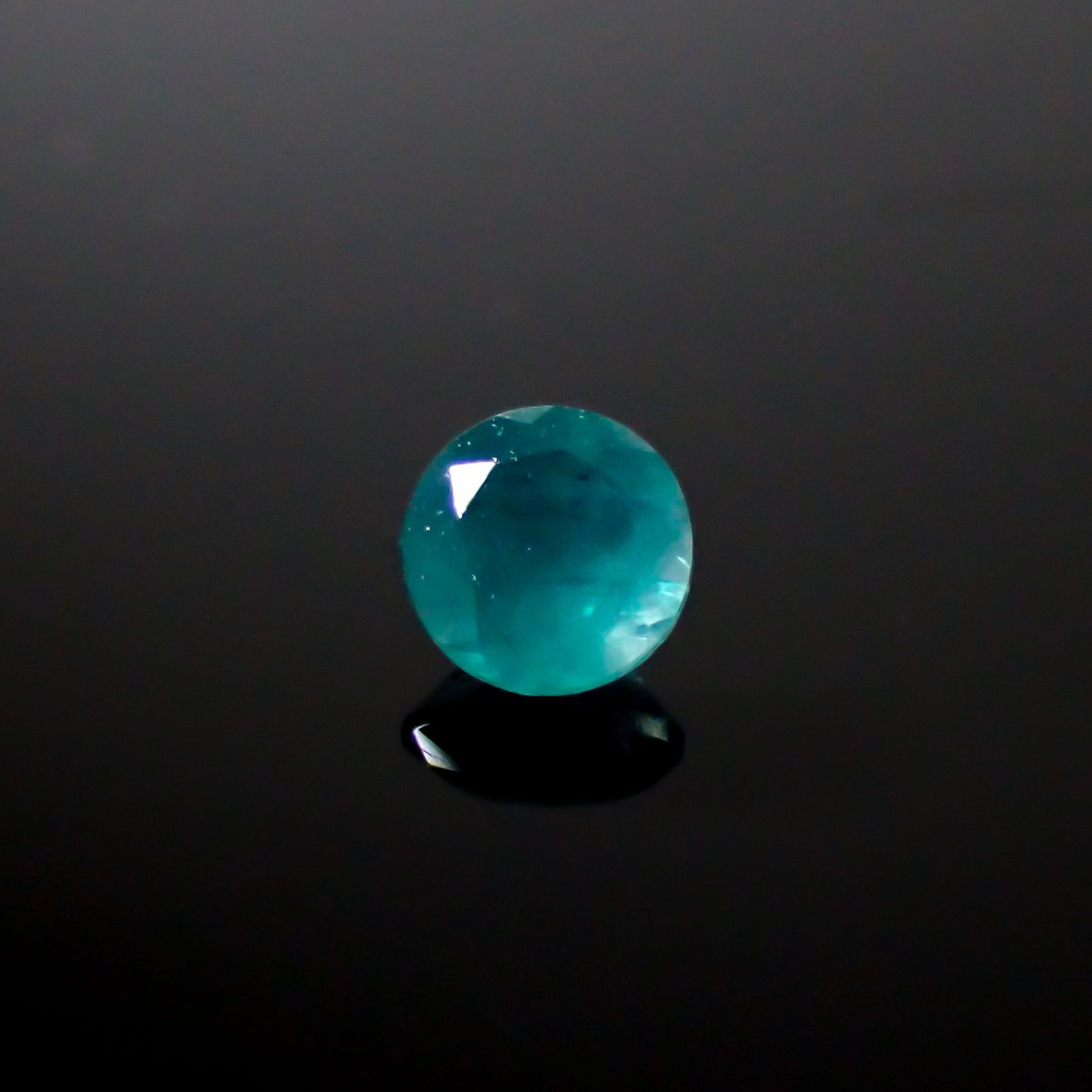 グランディディエライト マダガスカル産 0.49ct [250129691]5x5mm前後