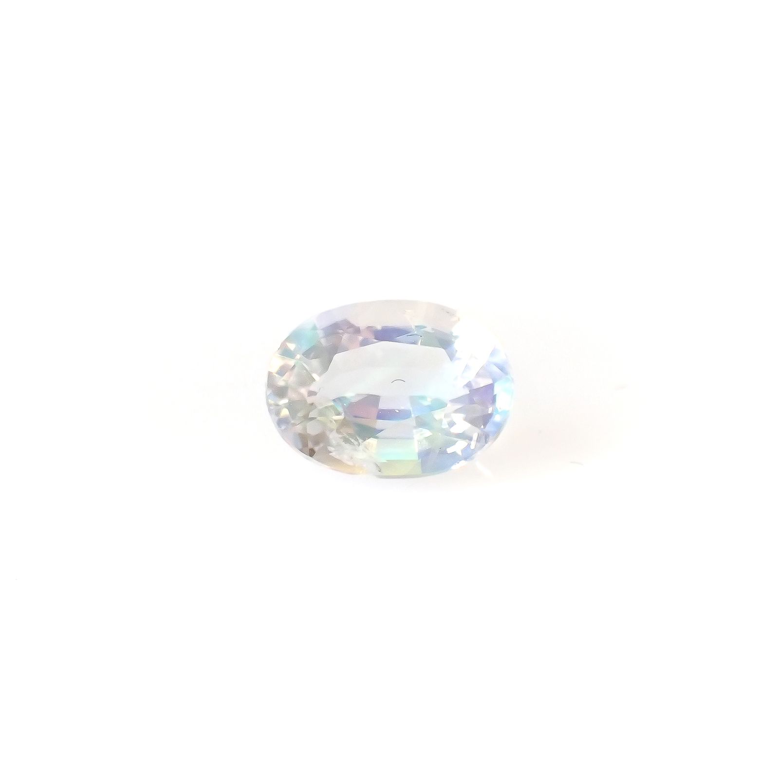 レインボームーンストーン(宝石名ラブラドライト)マダガスカル産 1.517ct ソ付(彩珠)[240326937]8.7x6.5mm前後