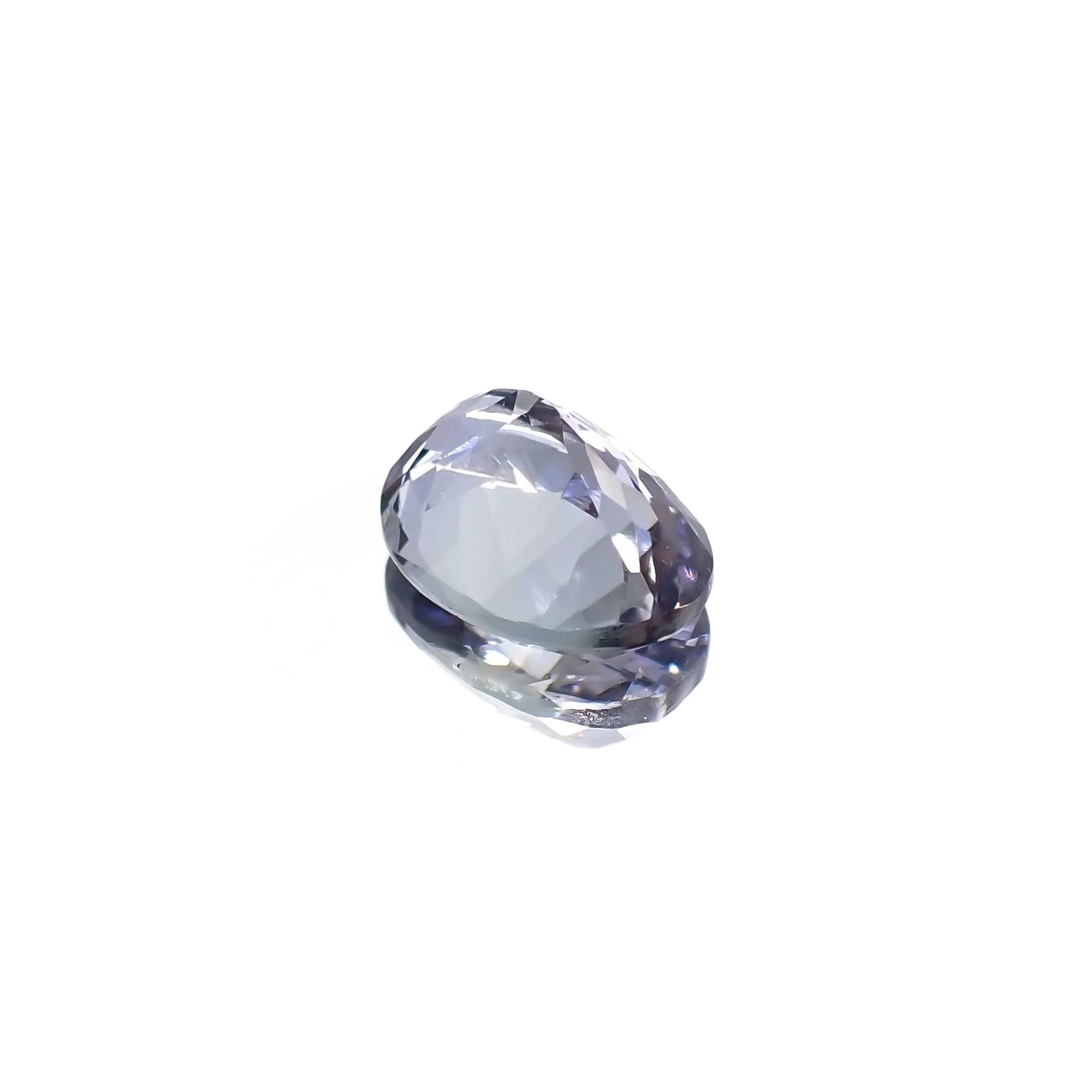 バイカラータンザナイト(宝石名タンザナイト) タンザニア産 ソ付(彩珠) 1.822ct / 8.7x6.5mm前後 [210711826]