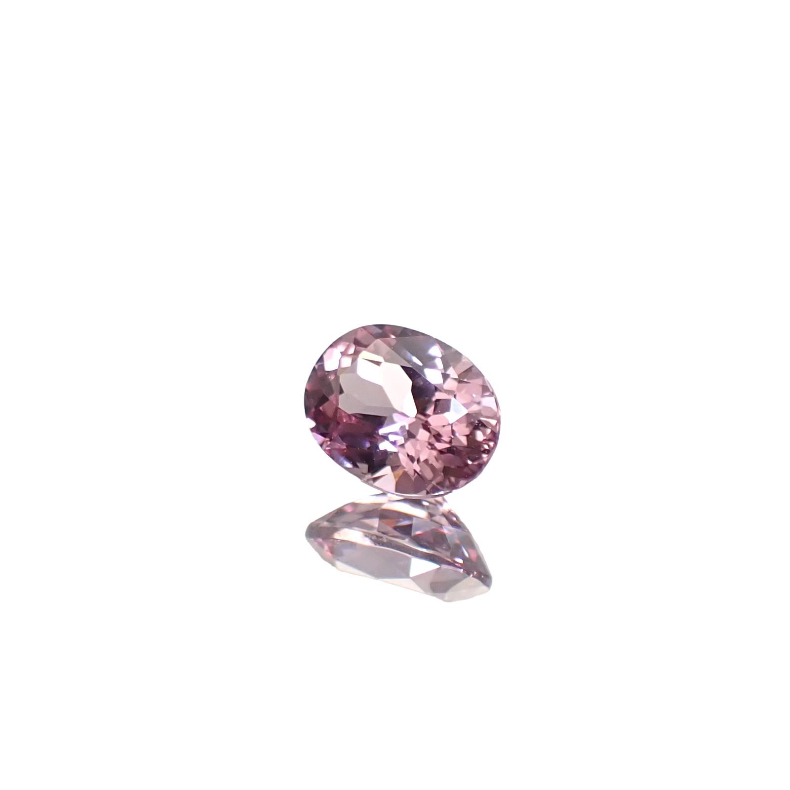 ドラゴンガーネット タンザニア産 0.93ct [250330038]6.5x5mm前後