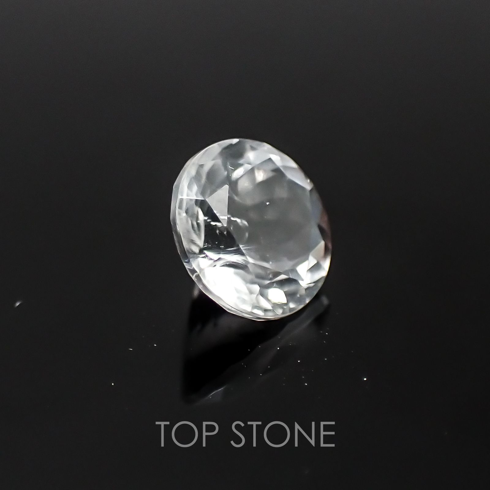 ハイアライトオパール メキシコ産 ルース 0.66ct[20118243]6.1×6.1mm前後