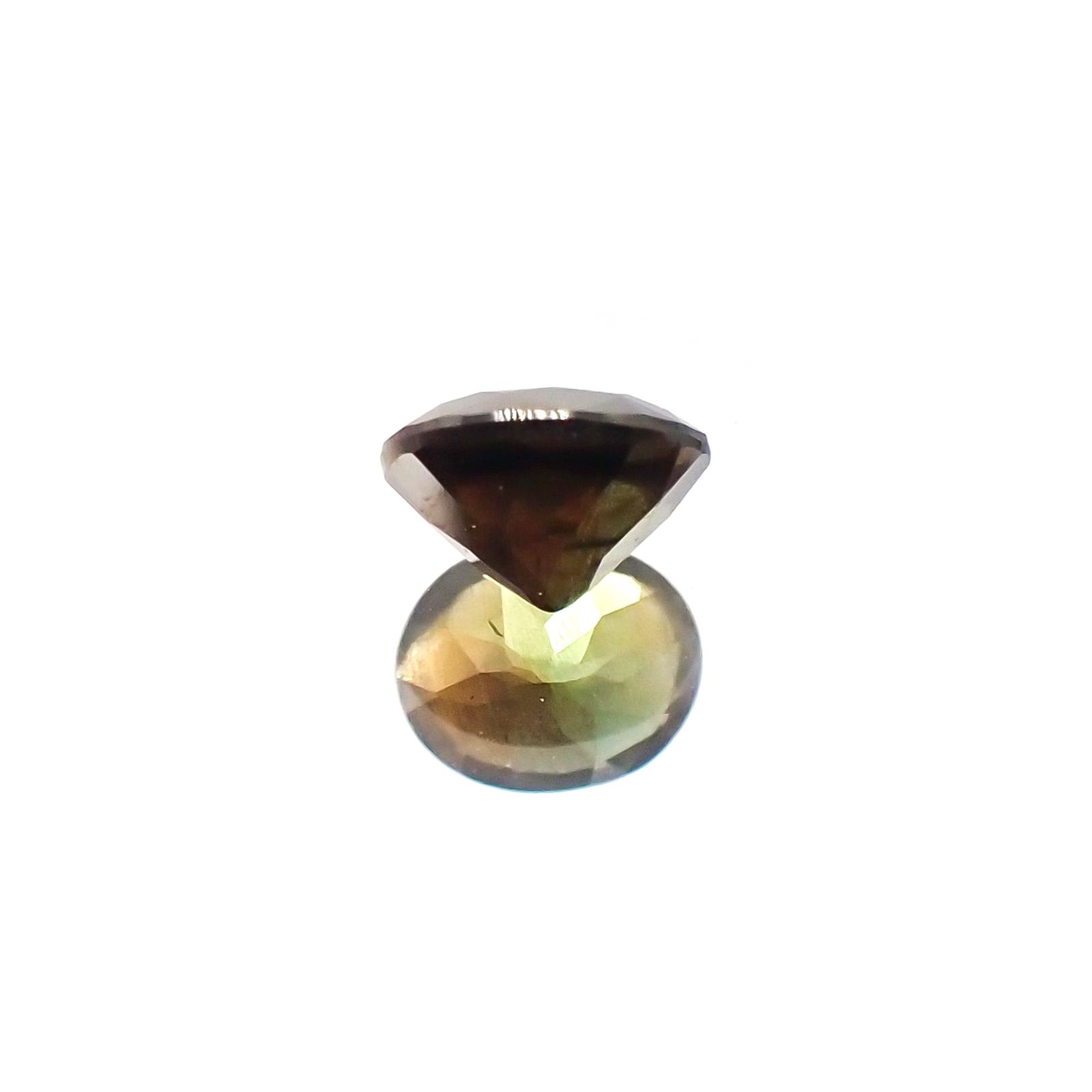 ゴールドシーンサファイア(宝石名シーン・サファイア)ケニア産 識別済 0.69ct / 5.4x4.4mm前後 [231023798]