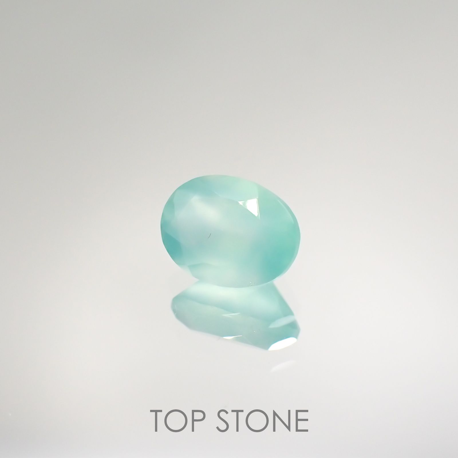 アクアプレーズ(宝石名ブルー グリーン・カルセドニー) 南アフリカ産 1.29ct 識別済[210812349]8.1×6.2mm前後