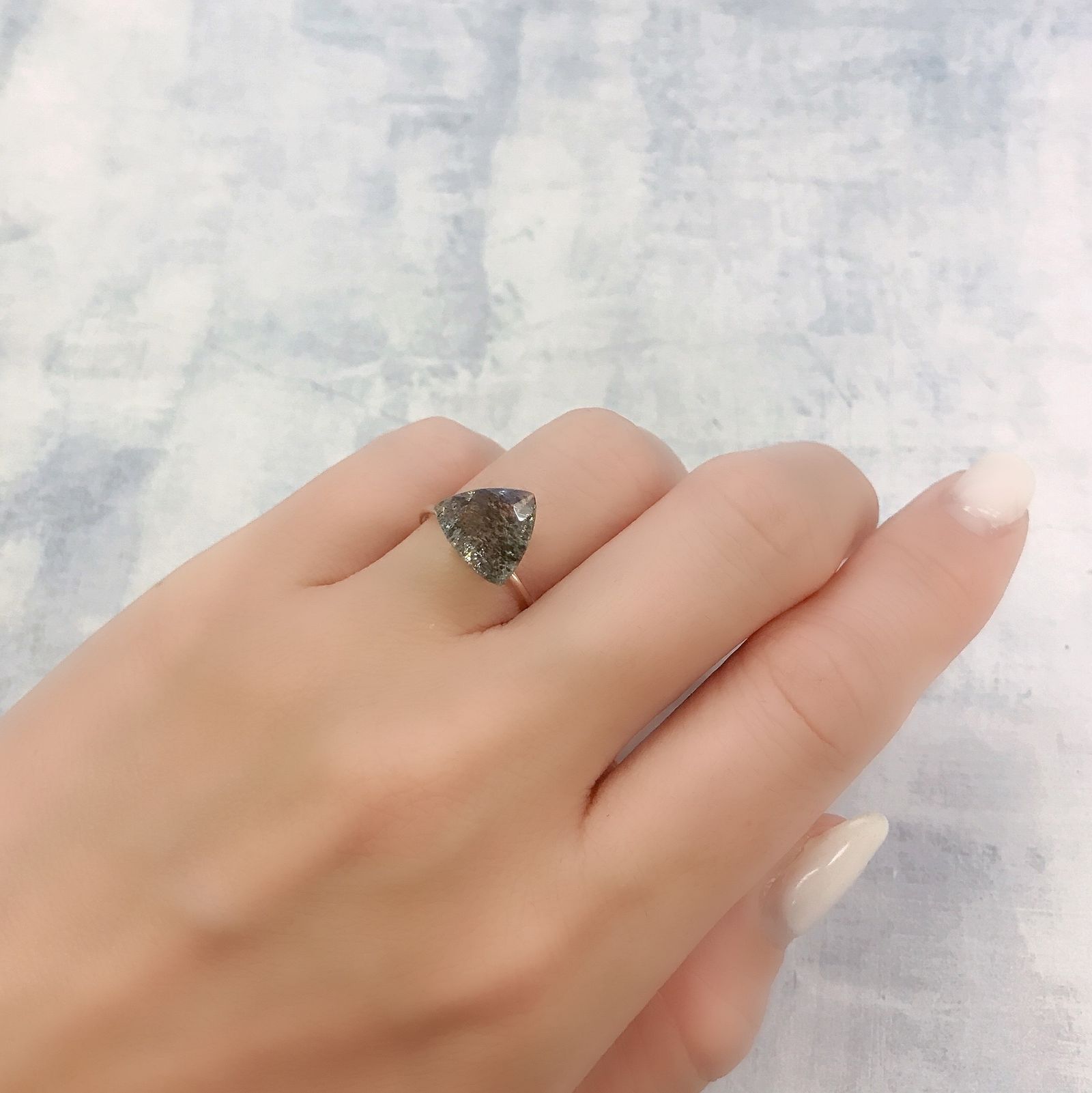 モスアクアマリン ブラジル産 2.55ct[220716796]10.6x10.6mm前後