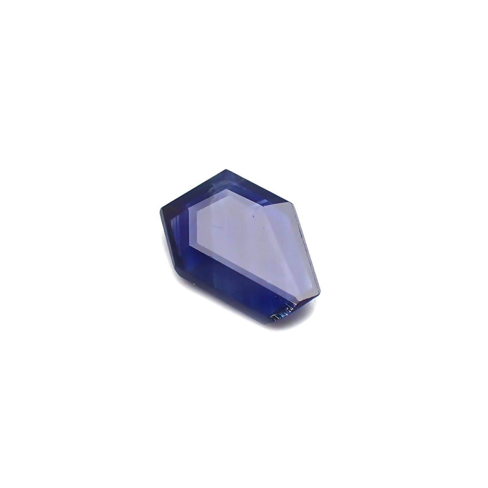 ◇カスタムカット◇サファイア(宝石名サファイア) マダガスカル産 0.73ct 識別済[210913197]7.4×5.7mm前後