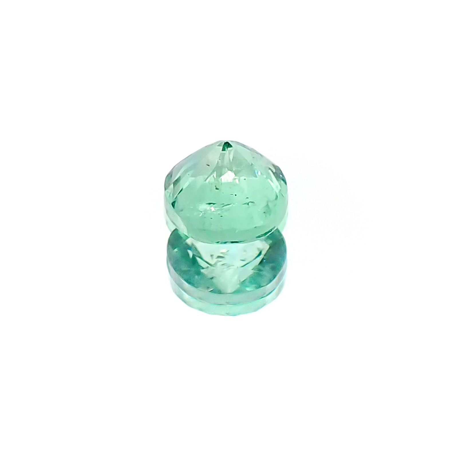 <ランダムセレクト1個販売> エメラルド ラウンドカット  コロンビア産 約0.09ct / 3x3mm前後 [20096075]