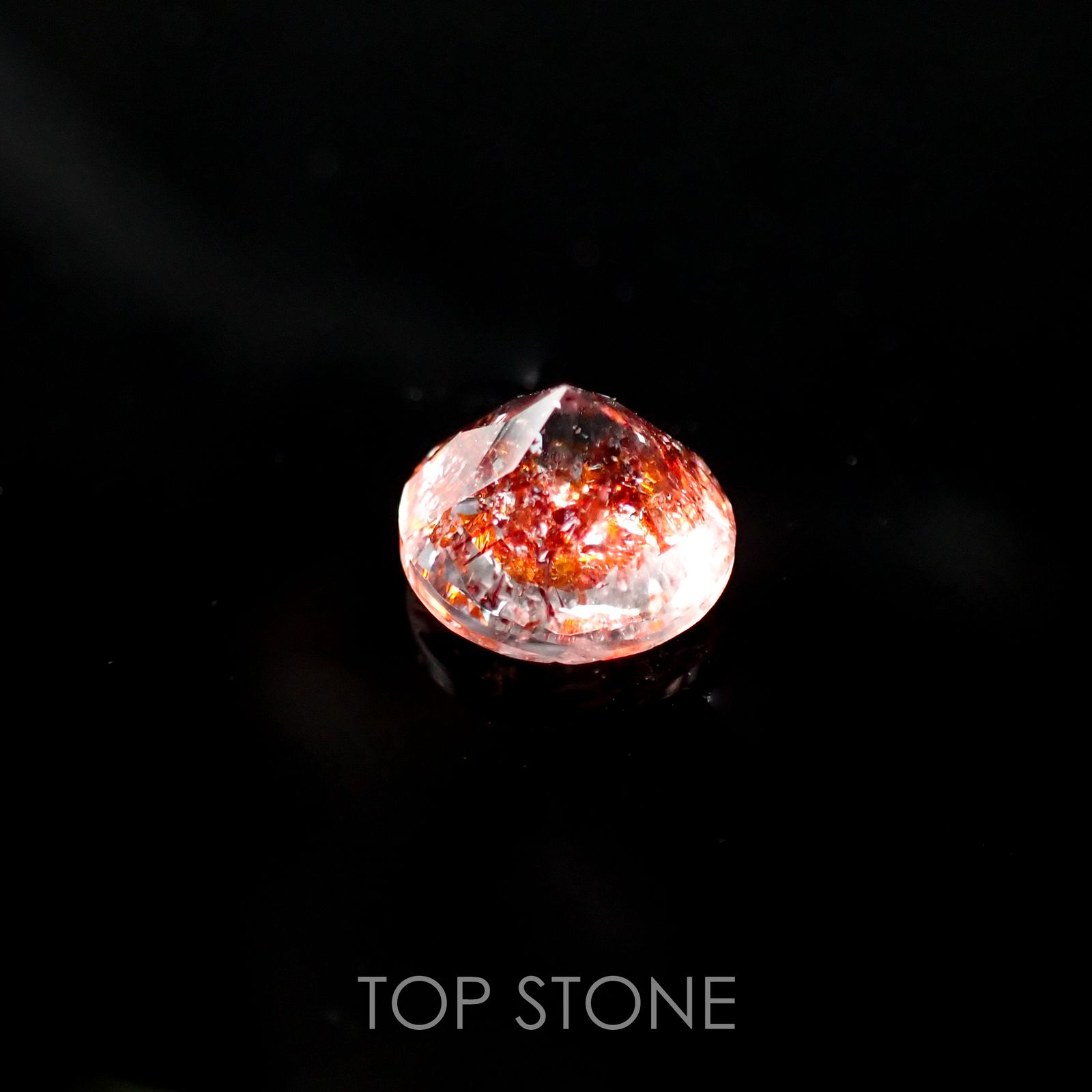 ファイヤークォーツ ナイジェリア産 ルース 1.38ct[210510704]7.3×7.3mm前後